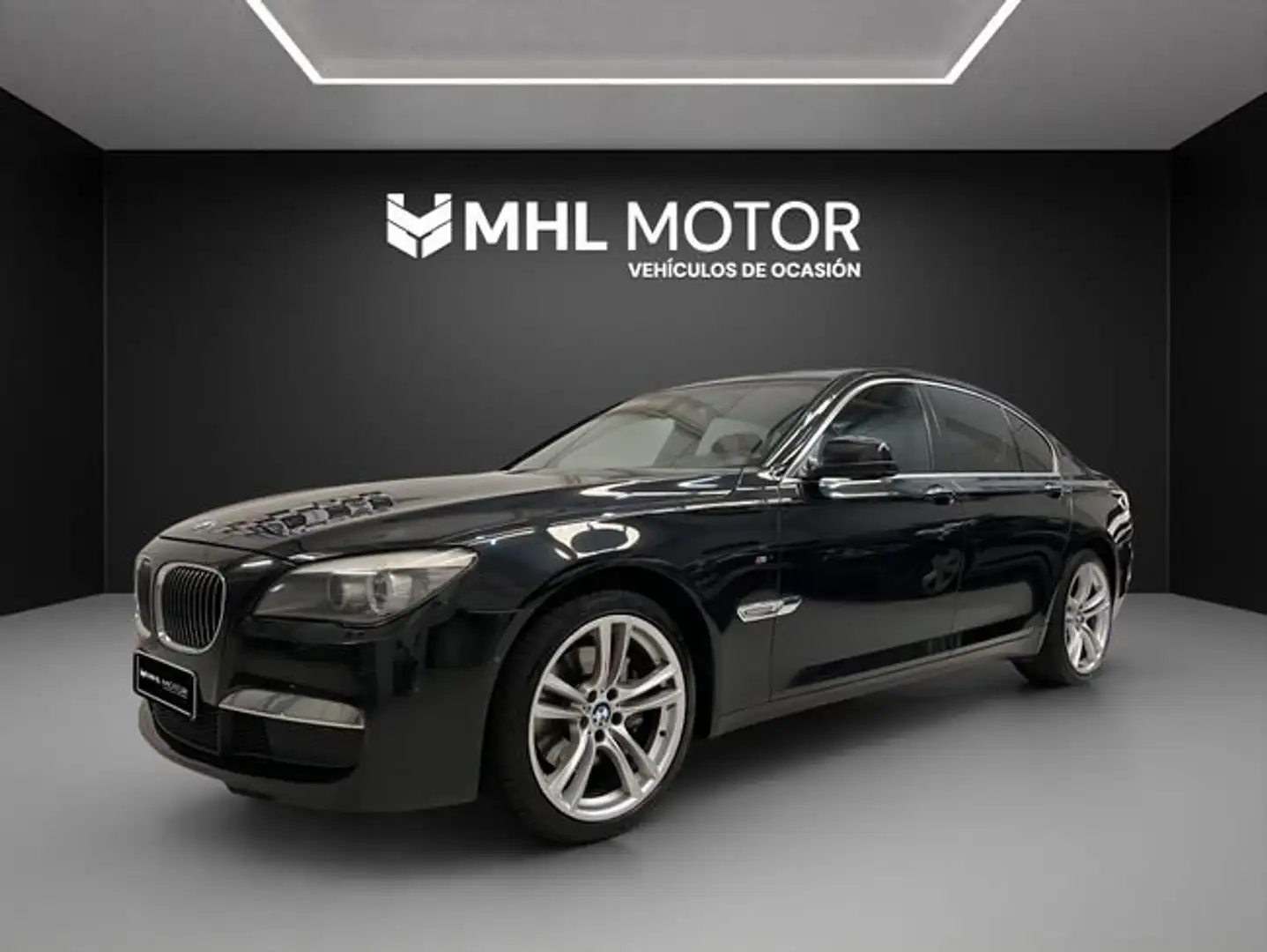 BMW 730 730dA Siyah - 1