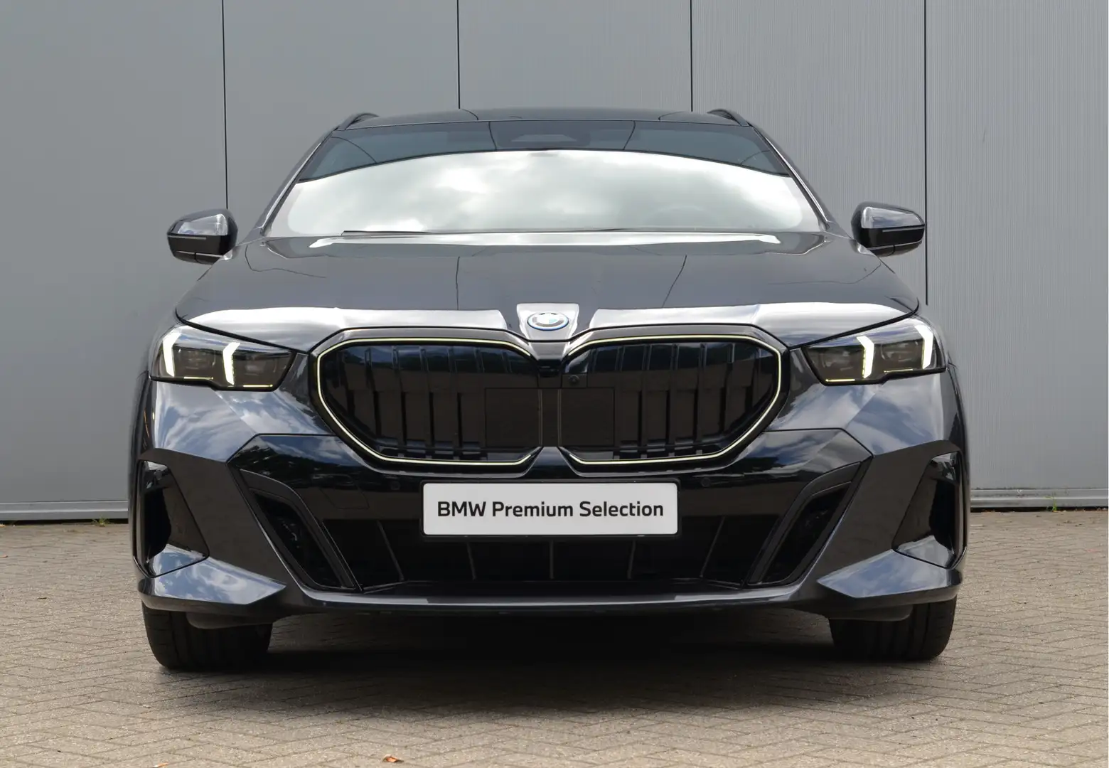 BMW 550 5 Serie 550e xDrive High Executive M Sport Automaa Gris - 2