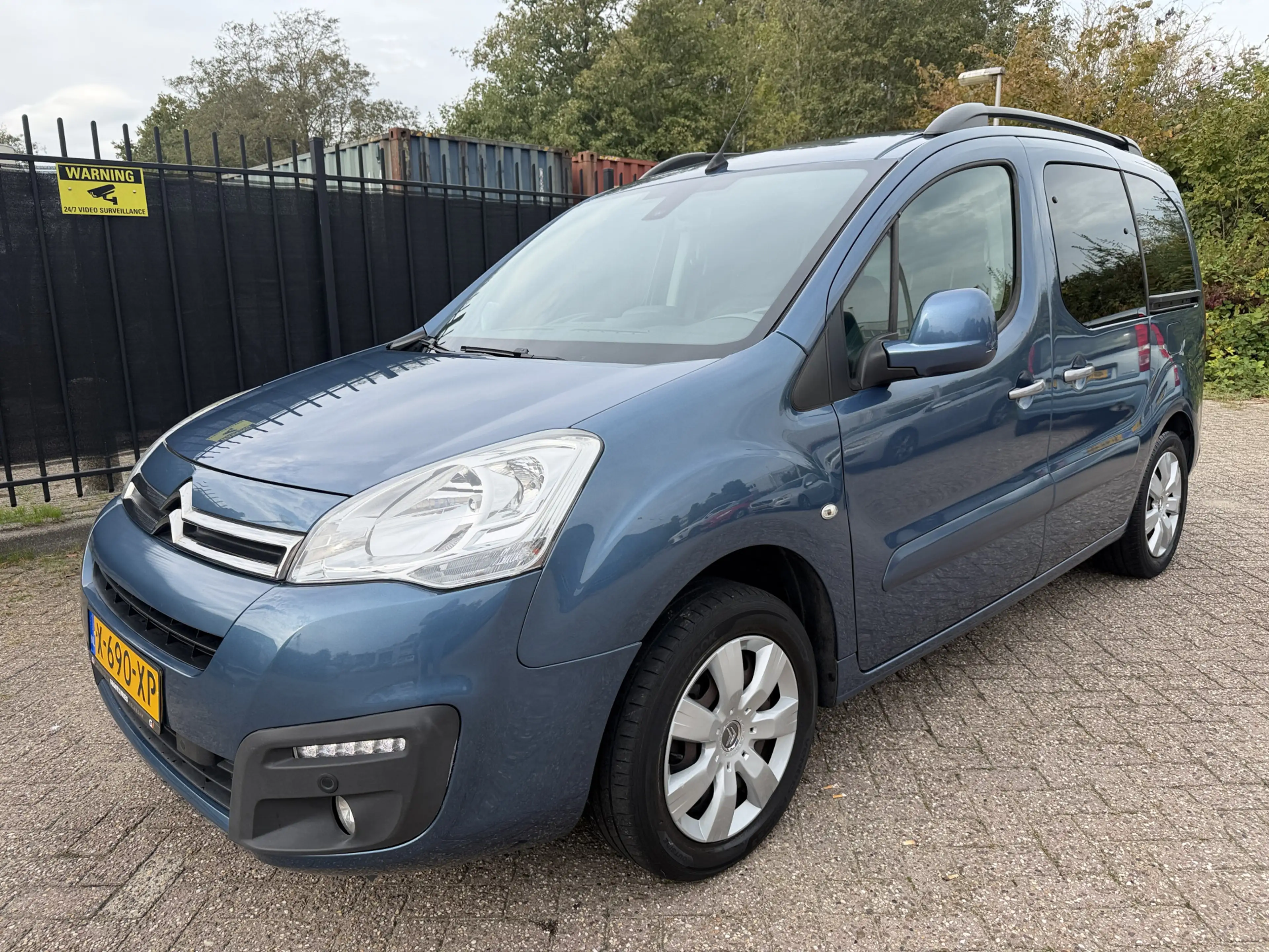 Citroen Berlingo 1.2 PureTech XTR Clima/Navi/Camera/Cruise/PDC/Trek