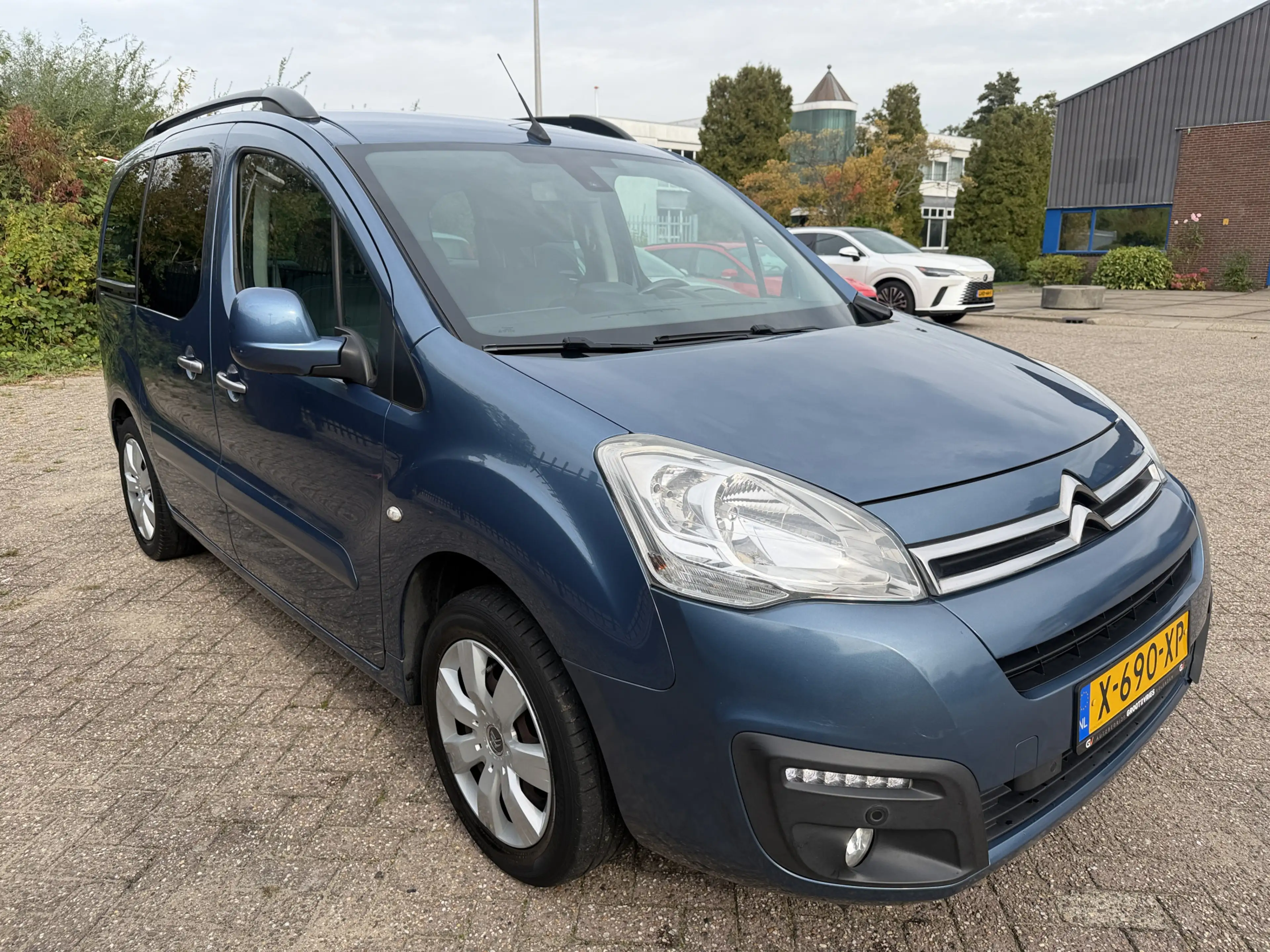 Citroen Berlingo 1.2 PureTech XTR Clima/Navi/Camera/Cruise/PDC/Trek — photo 14