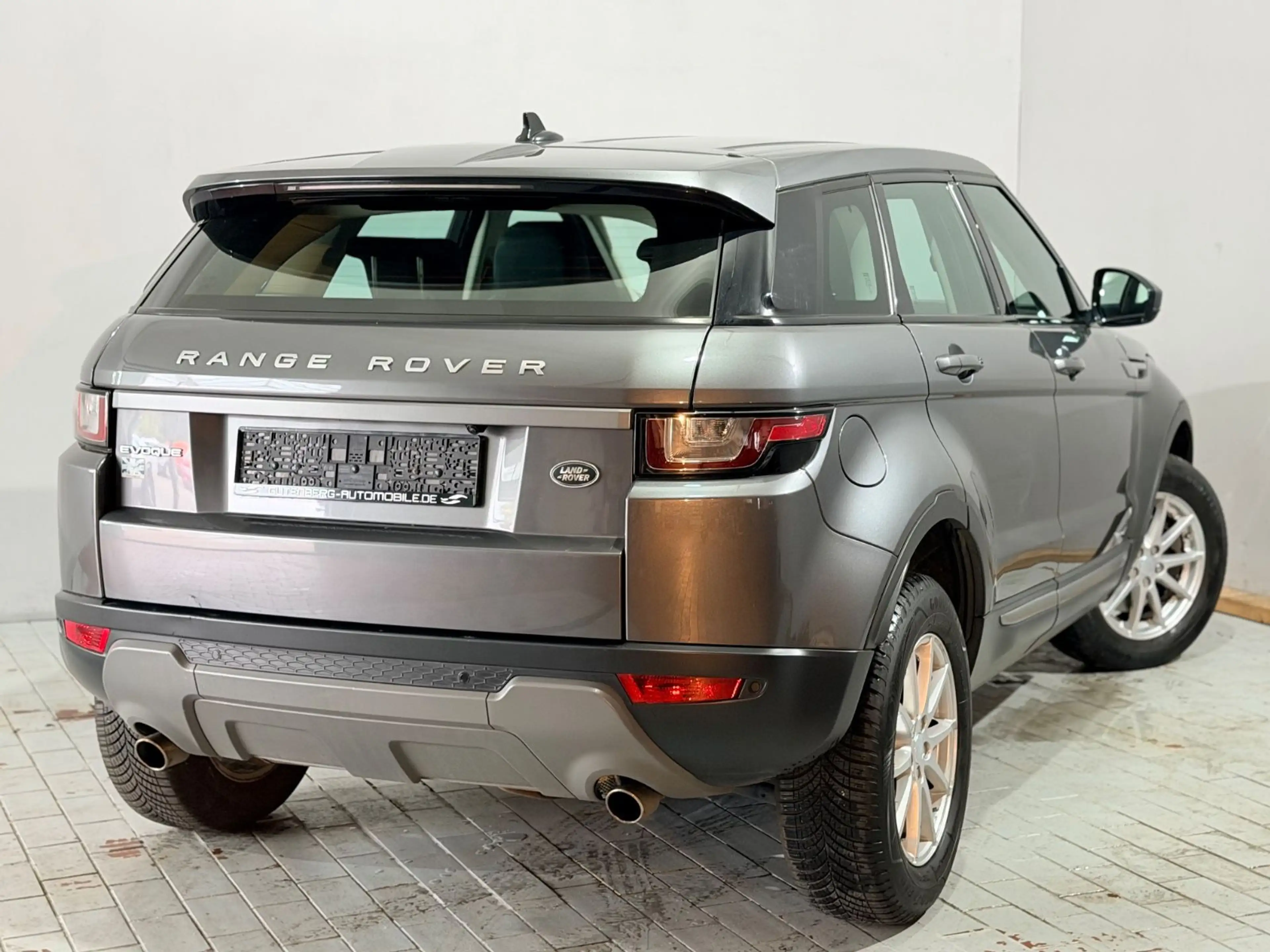 Land Rover Range Rover Evoque Automatik Kamera Navigation — photo 10