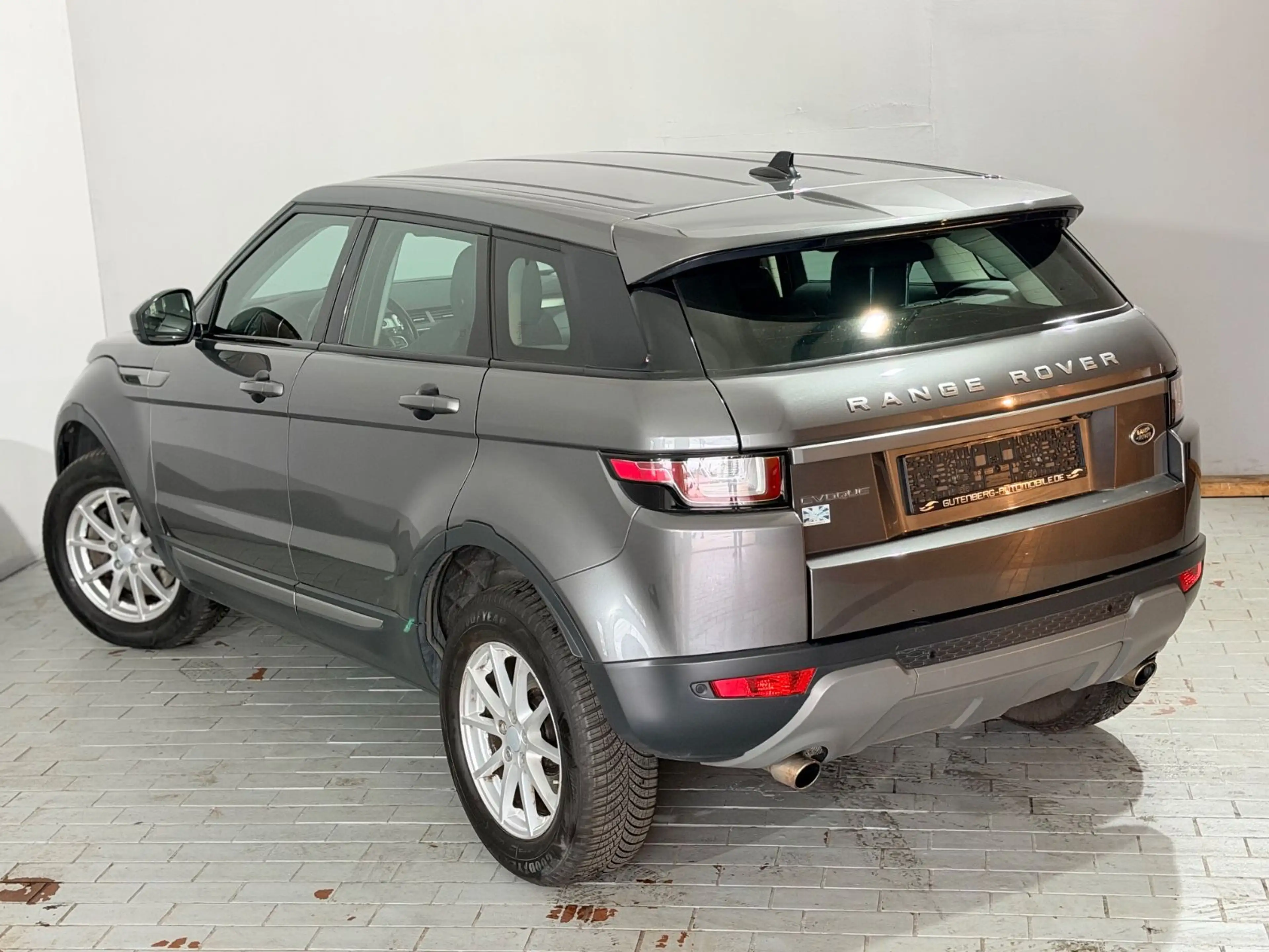 Land Rover Range Rover Evoque Automatik Kamera Navigation — photo 14