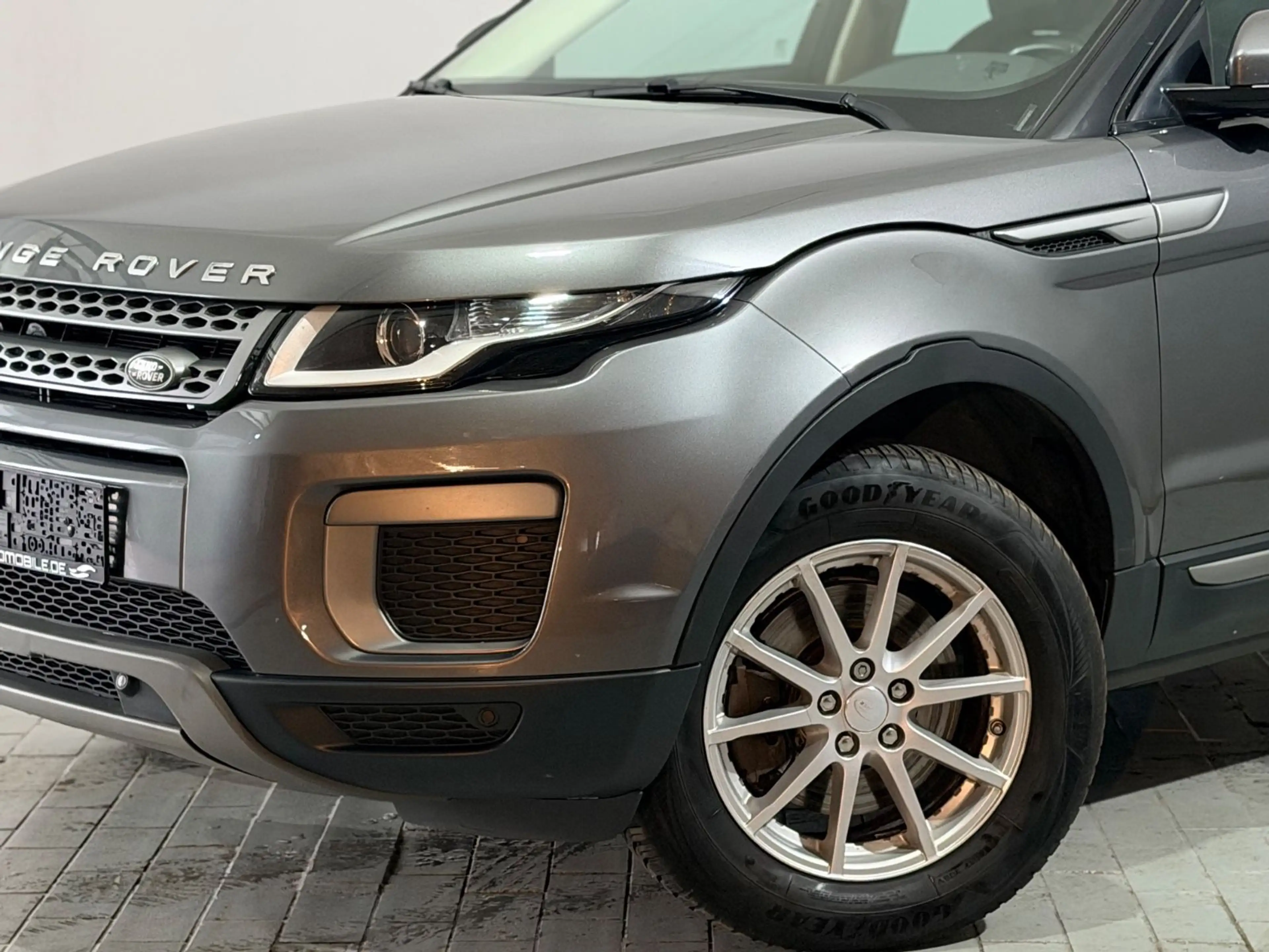Land Rover Range Rover Evoque Automatik Kamera Navigation — photo 5