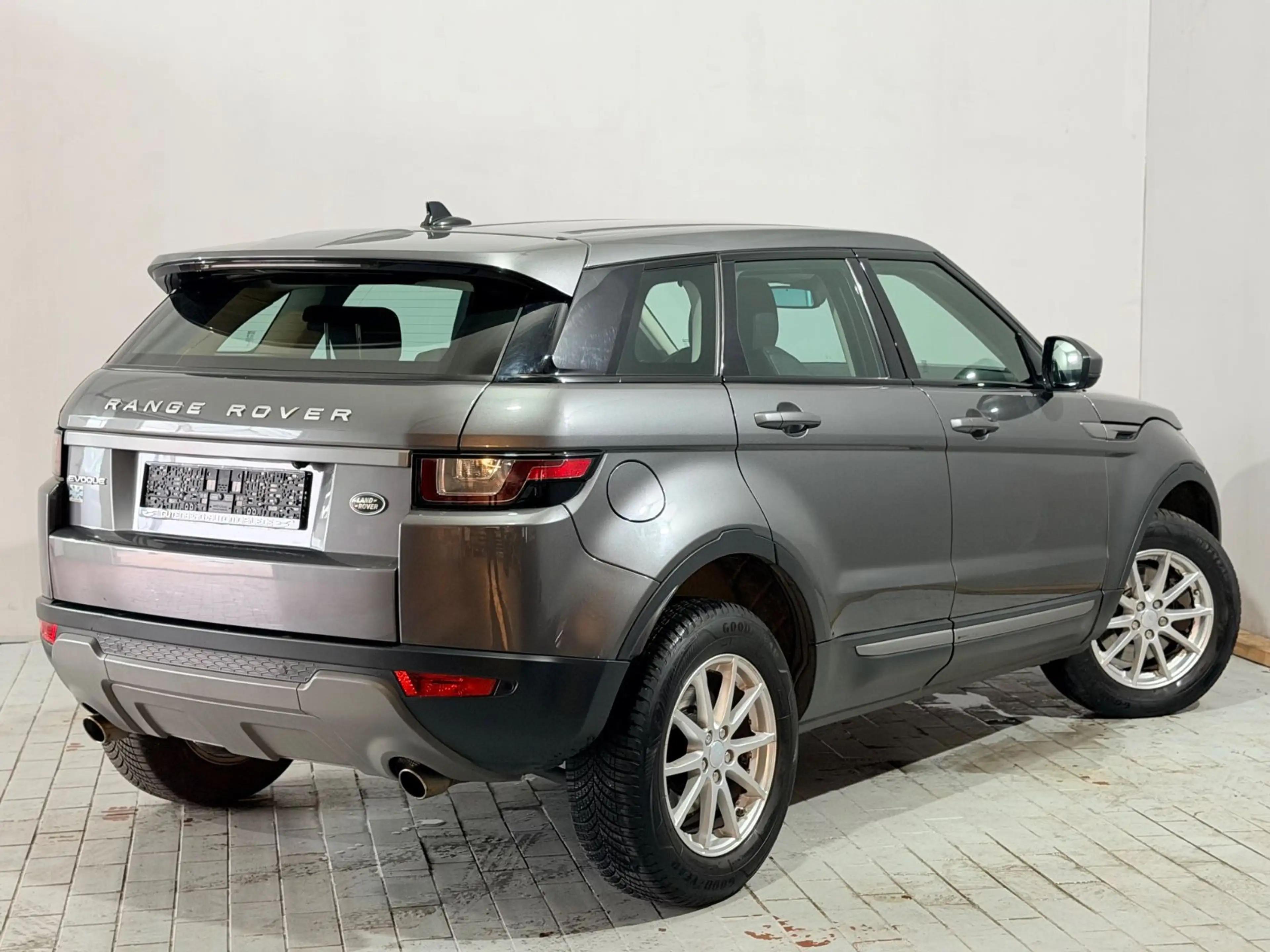 Land Rover Range Rover Evoque Automatik Kamera Navigation — photo 11