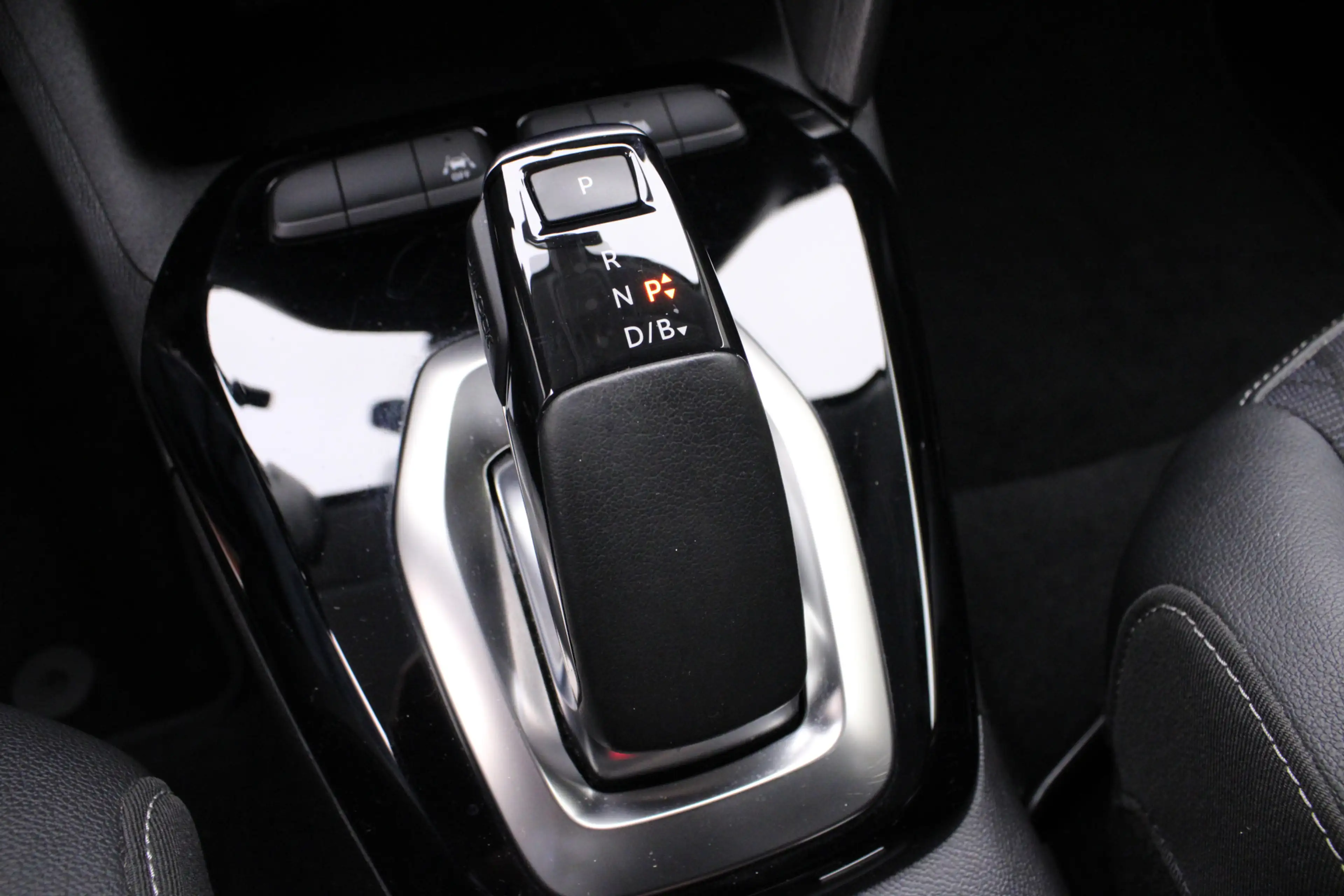 Opel Corsa-e Elegance 50 kWh | Climate control | Navi fullmap | — photo 29