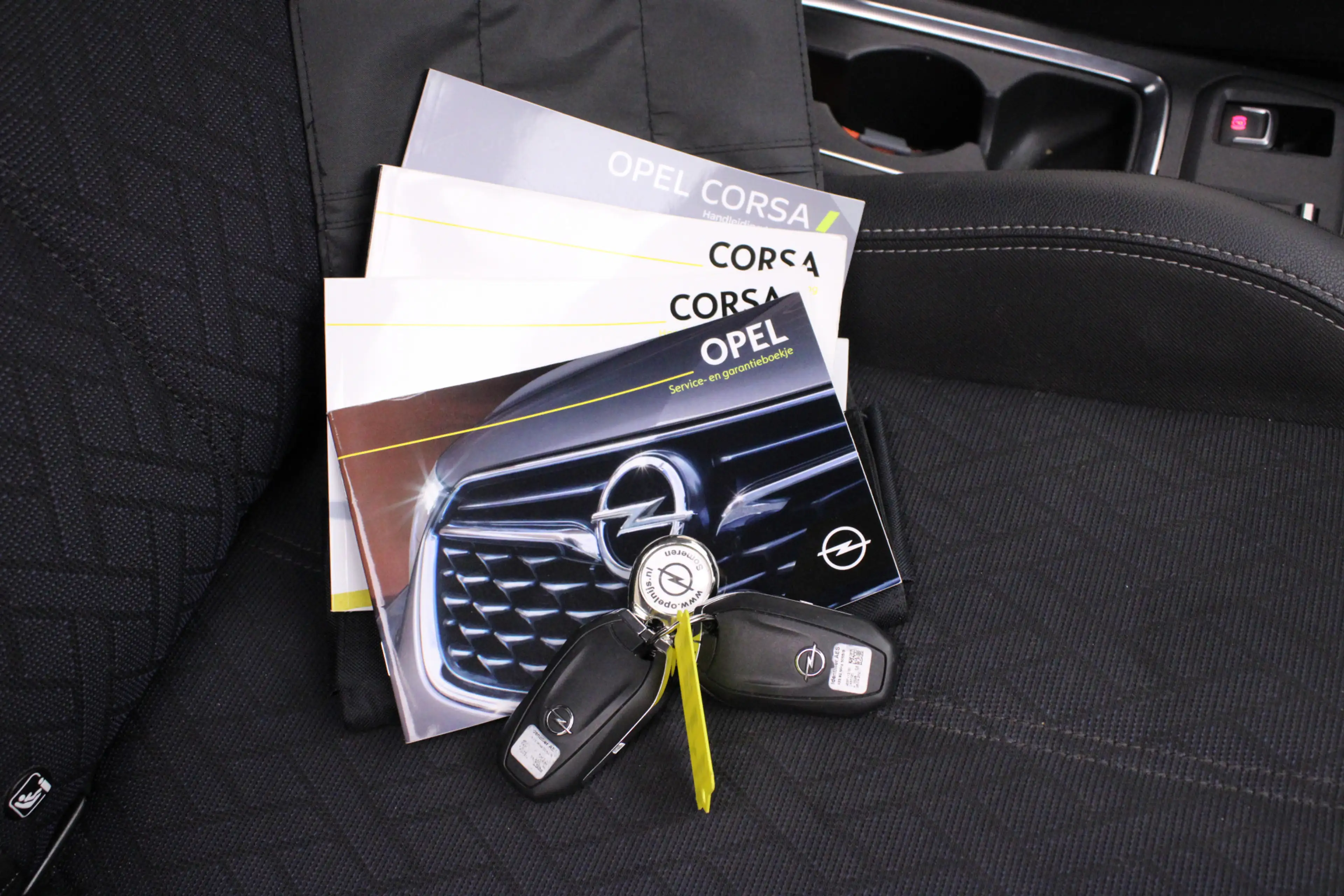 Opel Corsa-e Elegance 50 kWh | Climate control | Navi fullmap | — photo 38