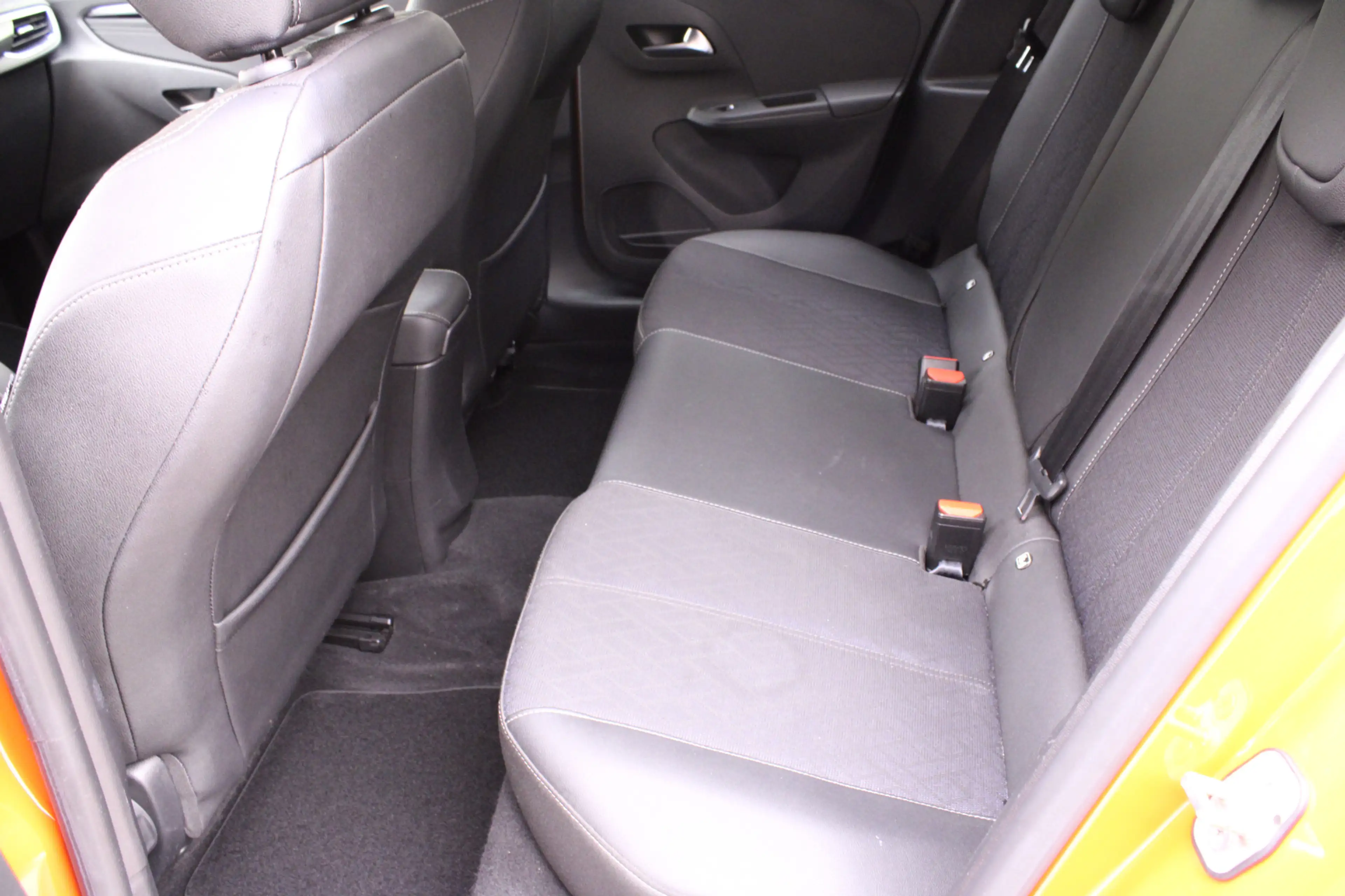 Opel Corsa-e Elegance 50 kWh | Climate control | Navi fullmap | — photo 12