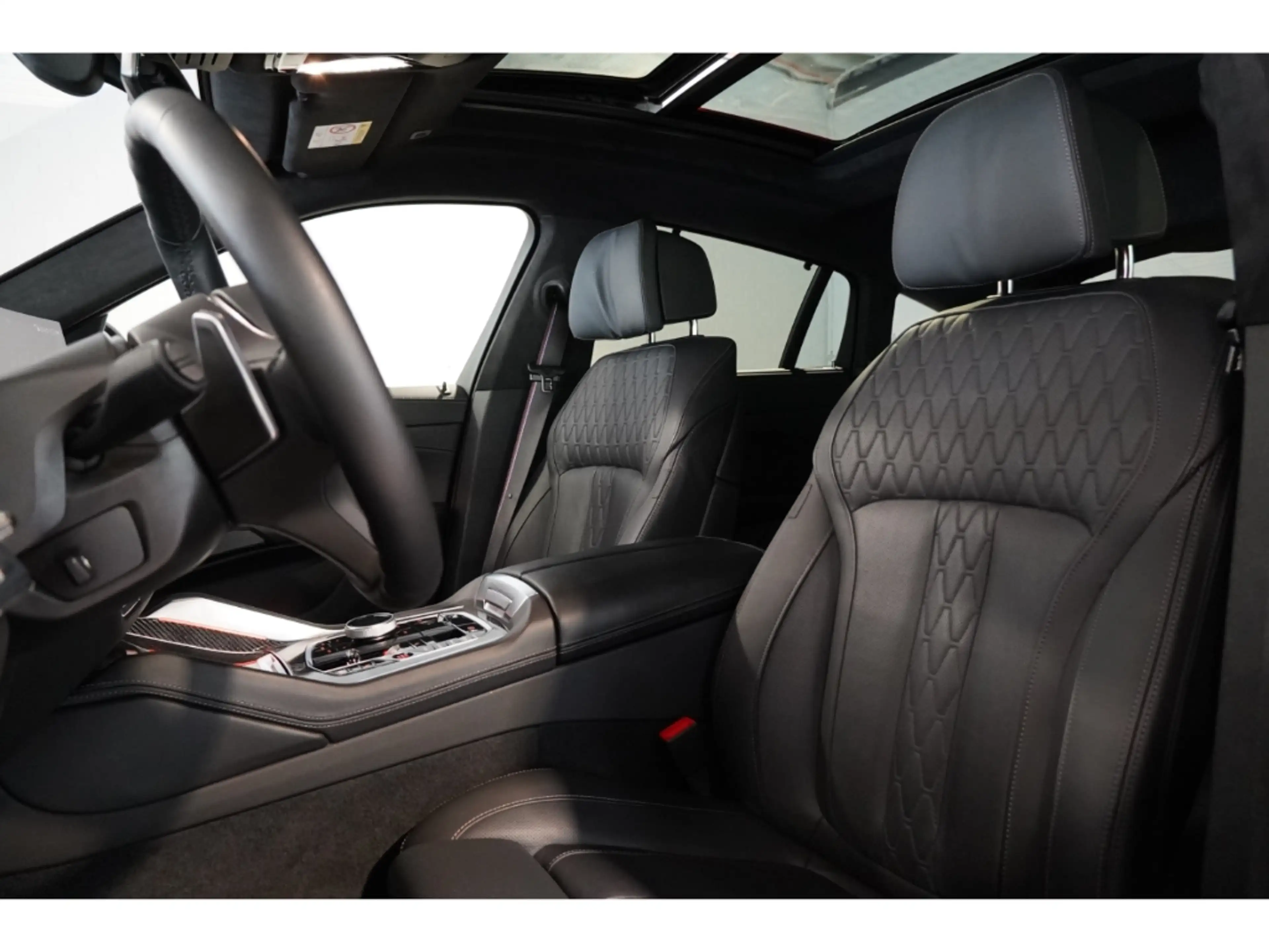 BMW X6 40d M Sport Pro Pano-Sky Comf.Paket+ AHK H&K — photo 11
