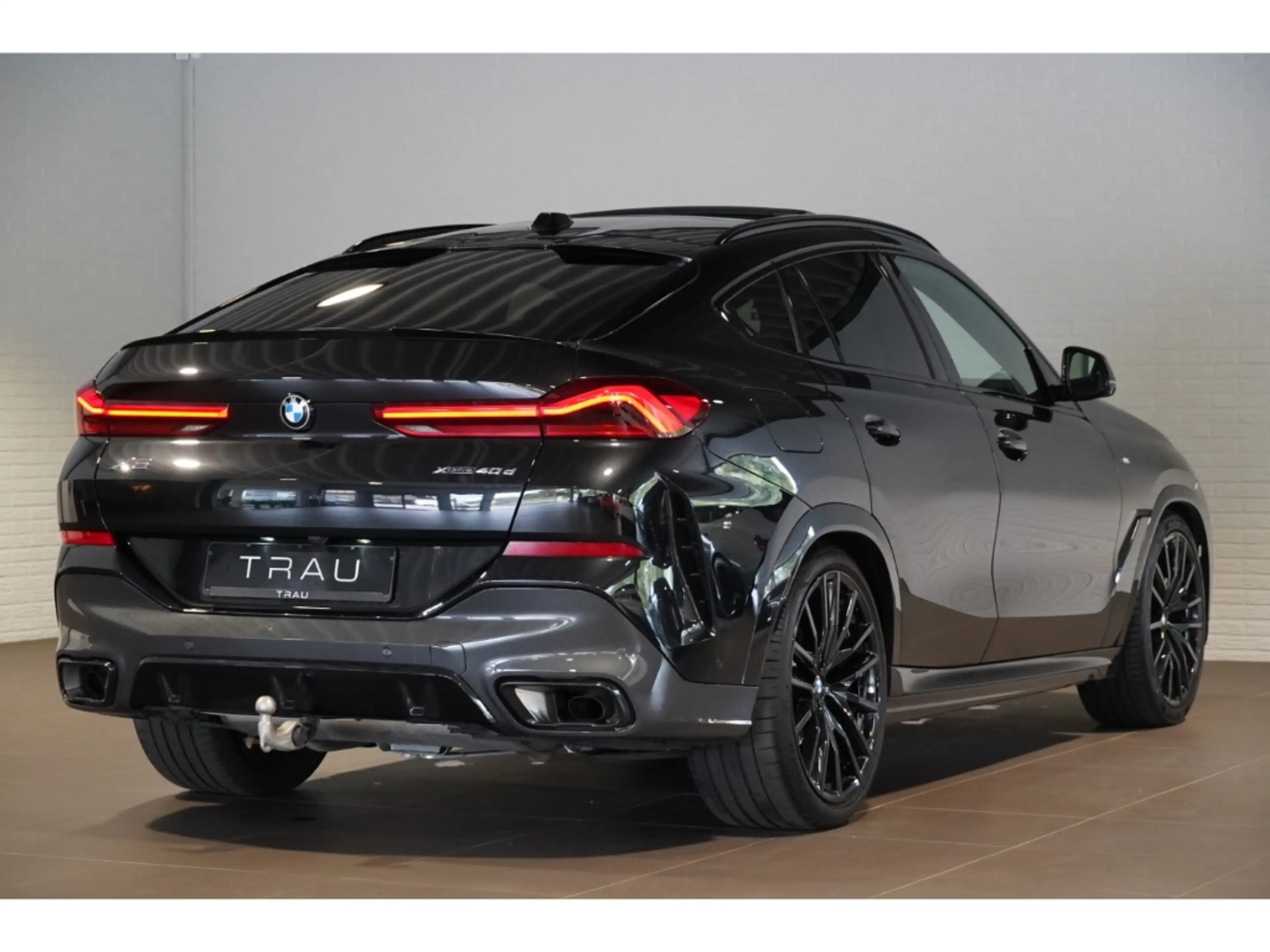 BMW X6 40d M Sport Pro Pano-Sky Comf.Paket+ AHK H&K — photo 6