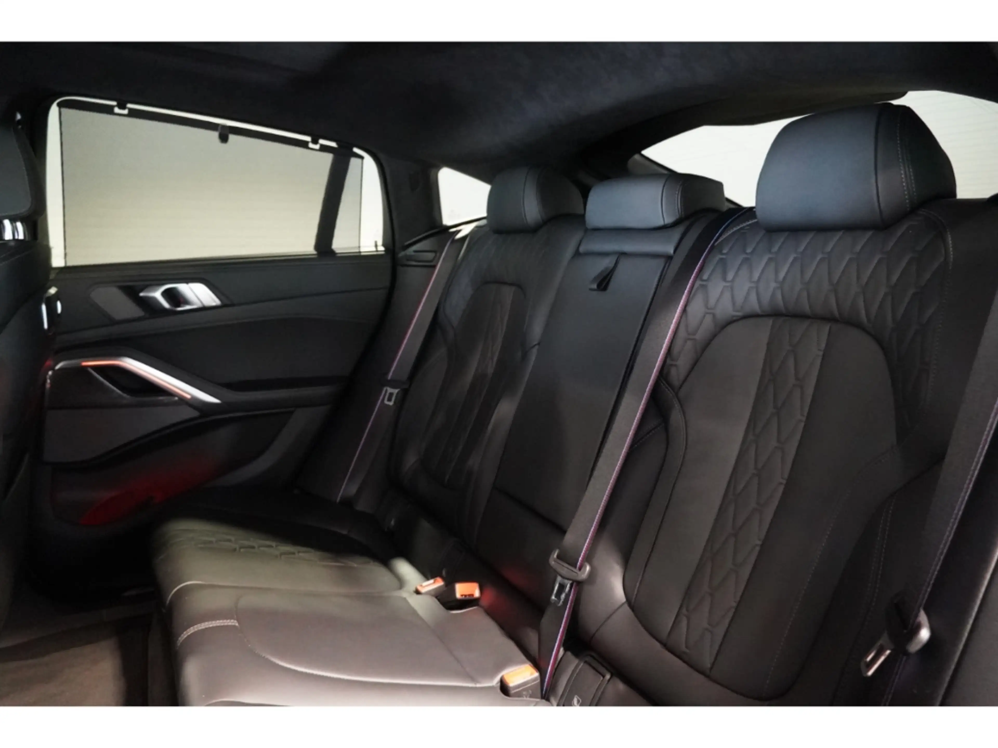 BMW X6 40d M Sport Pro Pano-Sky Comf.Paket+ AHK H&K — photo 12