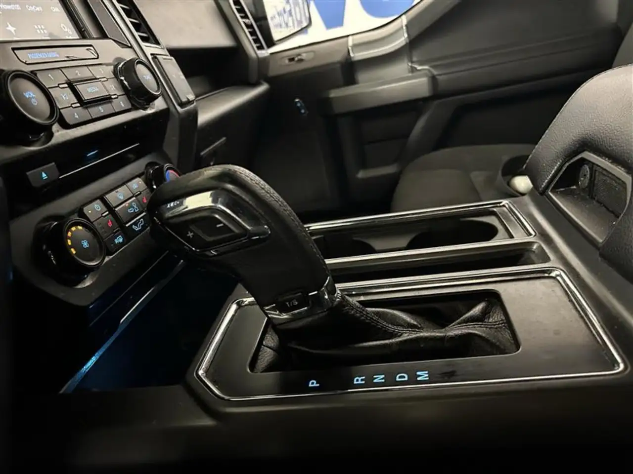 Ford F 150 photo Ford F 150
