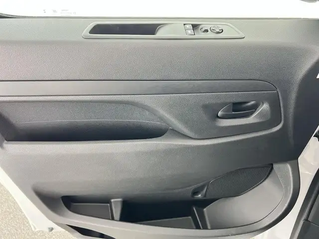 Opel Vivaro view 9