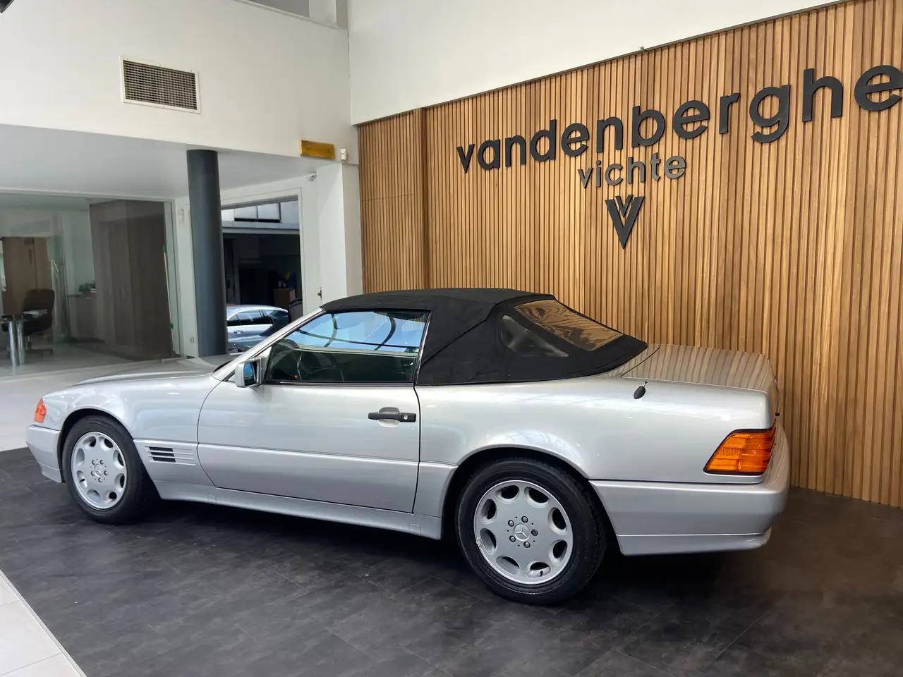 Mercedes-Benz SL 300 300 SL-24 AUTOMAAT KINDERZIT VERWARMDE ZETELS, foto 12