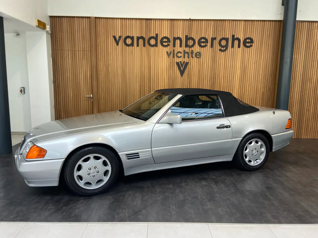 Mercedes-Benz SL 300 300 SL-24 AUTOMAAT KINDERZIT VERWARMDE ZETELS, foto 10