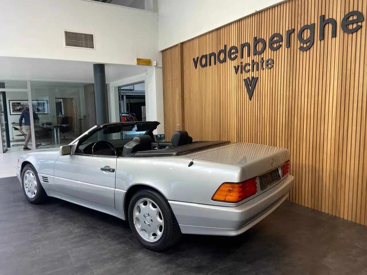 Mercedes-Benz SL 300 300 SL-24 AUTOMAAT KINDERZIT VERWARMDE ZETELS, foto 5