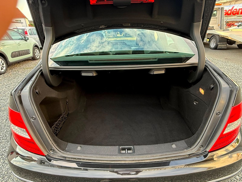 Mercedes-Benz C 250 Automatik*Schiebedach*Tüv Neu*Facelift — photo 12