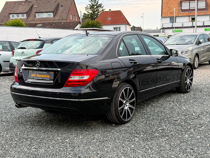 Mercedes-Benz C 250 Automatik*Schiebedach*Tüv Neu*Facelift — photo 6