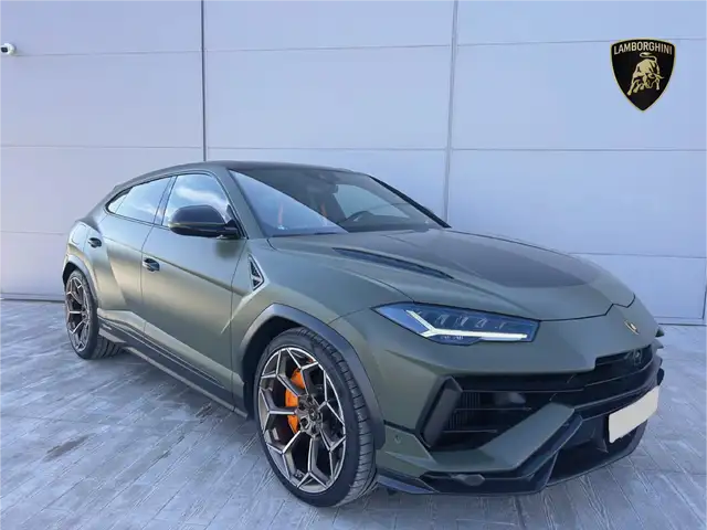 Lamborghini Urus Performante