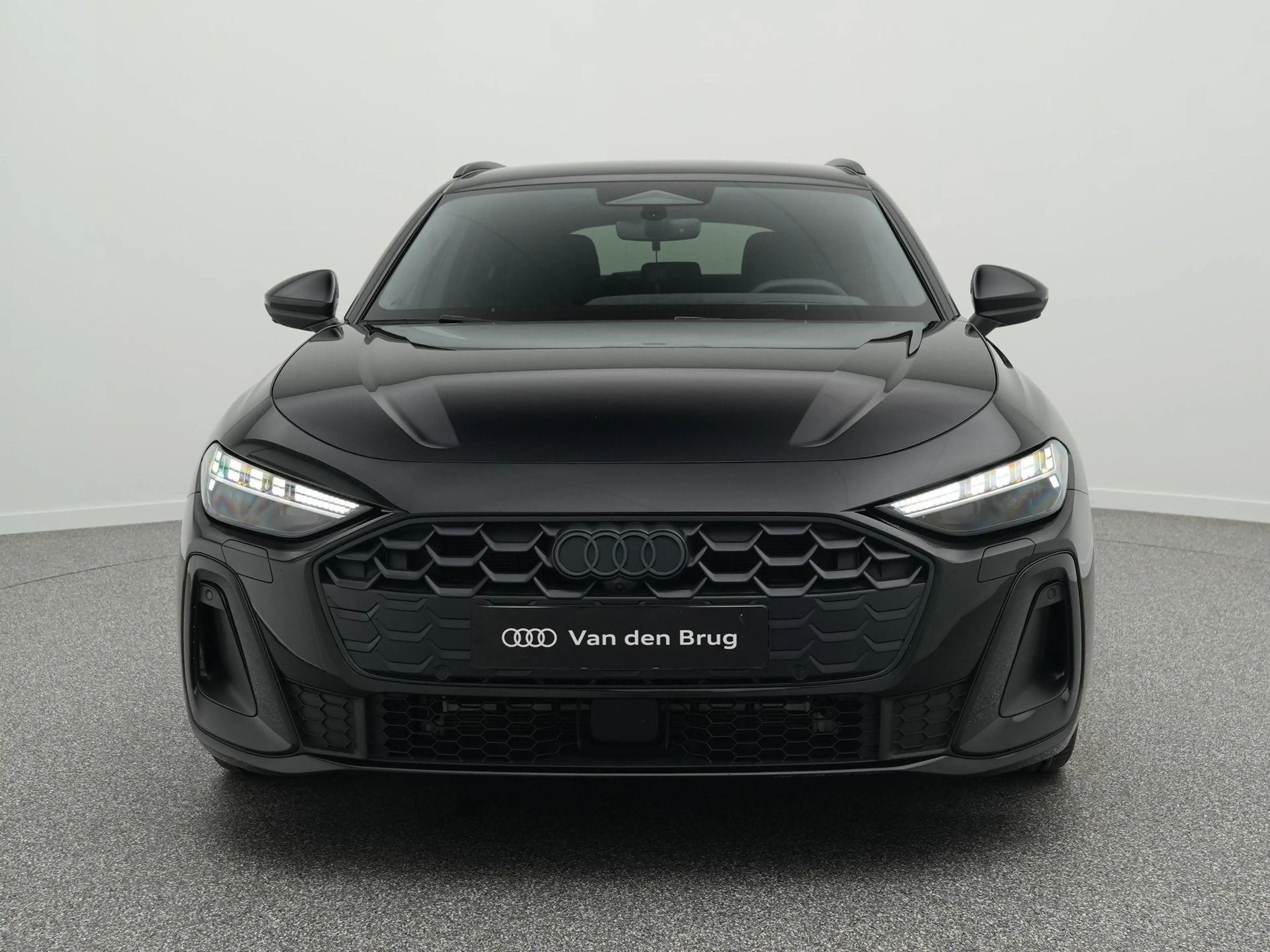 Audi A5 Avant S Edition Competition 2.0 e-hybrid quattro 3 — photo 5