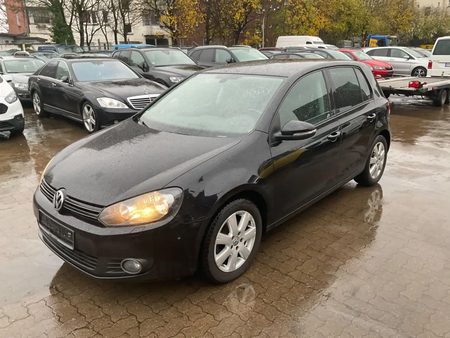 Volkswagen Golf VI Team TÜV 02.2026 Schwarz - 1