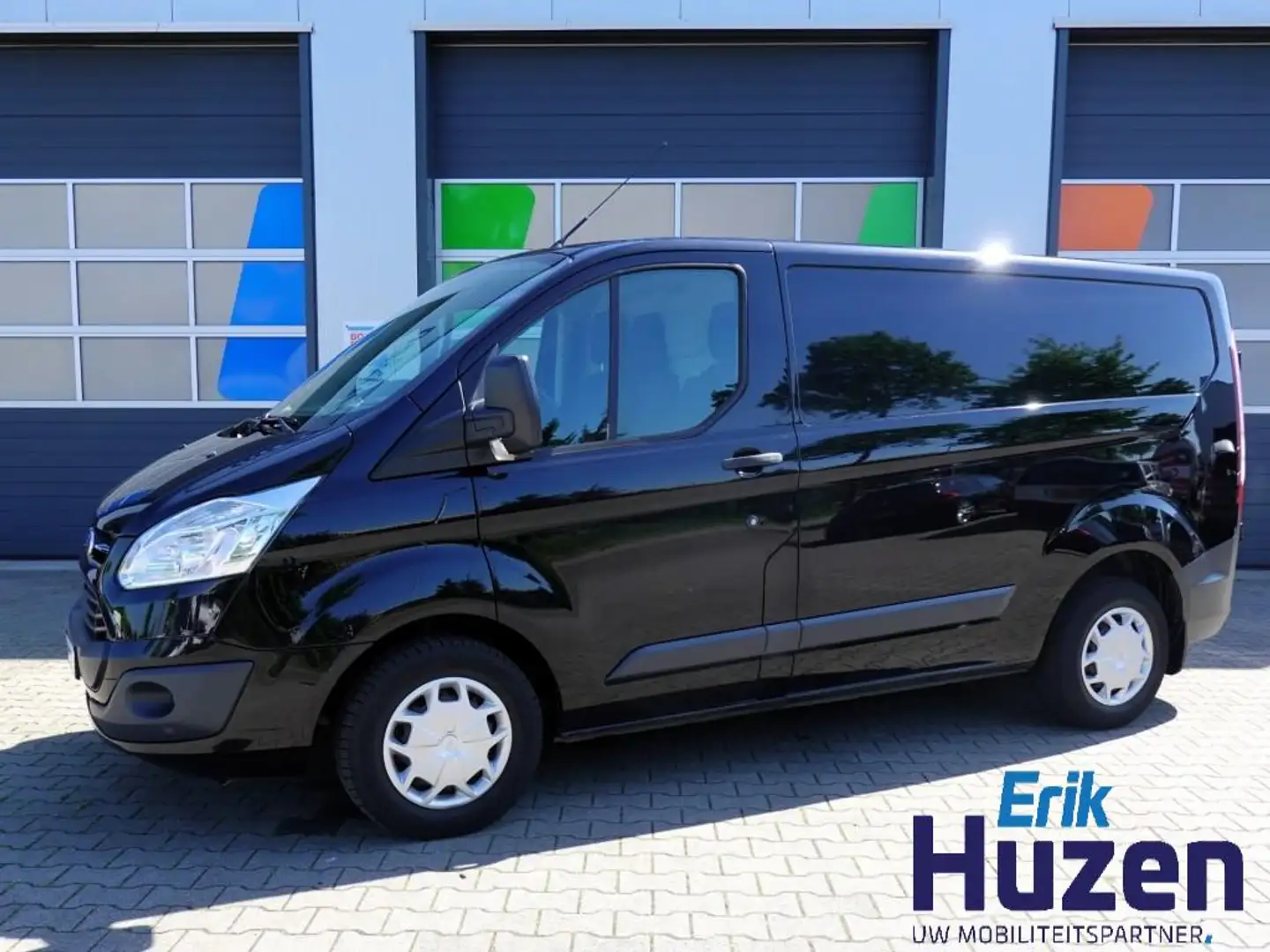 Ford Transit Custom 270 2.0 TDCI L1H1 Trend Negro - 1