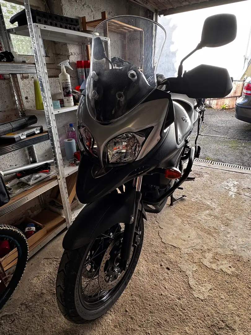 Suzuki V-Strom 650 XT Argent - 2