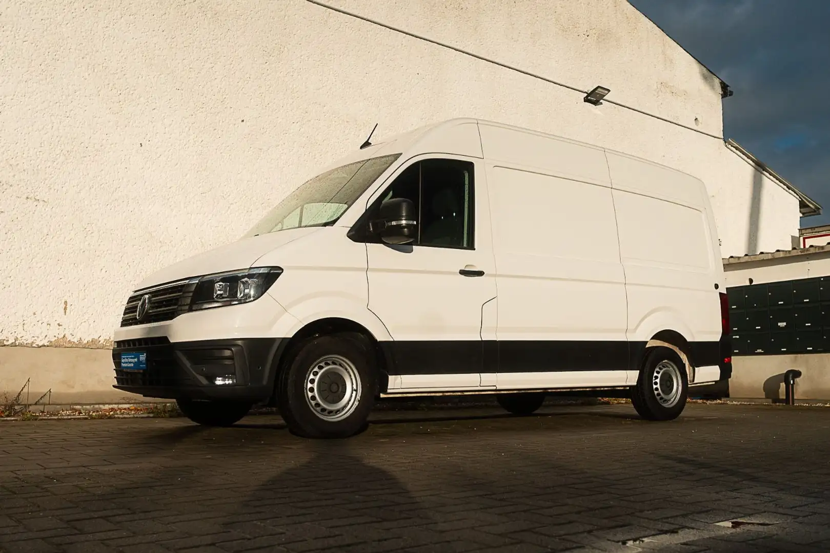 Volkswagen Crafter 35 2.0 TDI MRHD L2H2 FWD / Klima Standhe Weiß - 2