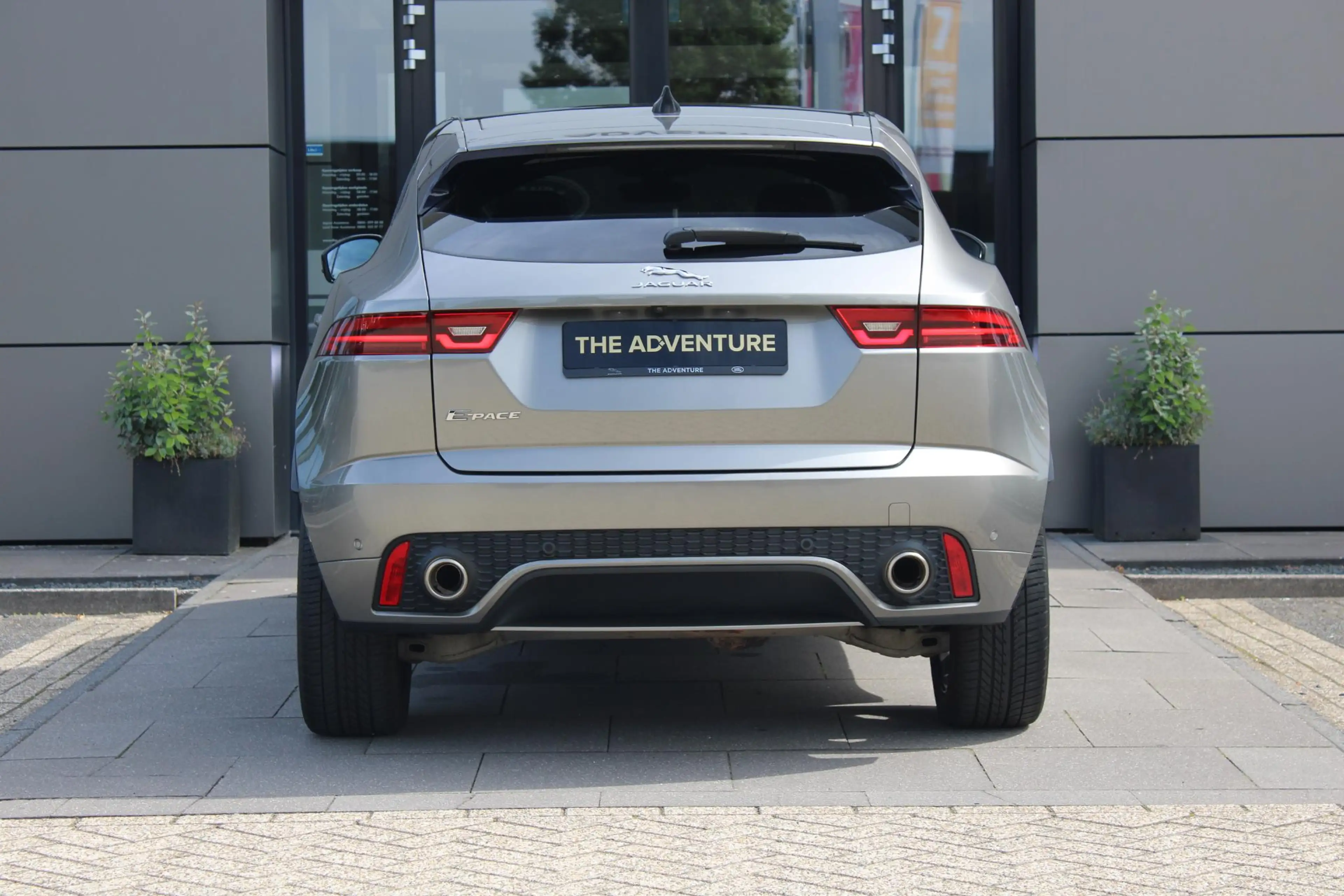 Jaguar E-Pace 2.0 P200 AWD | Pano | Stoel+stuur verwarming | ACC — photo 14