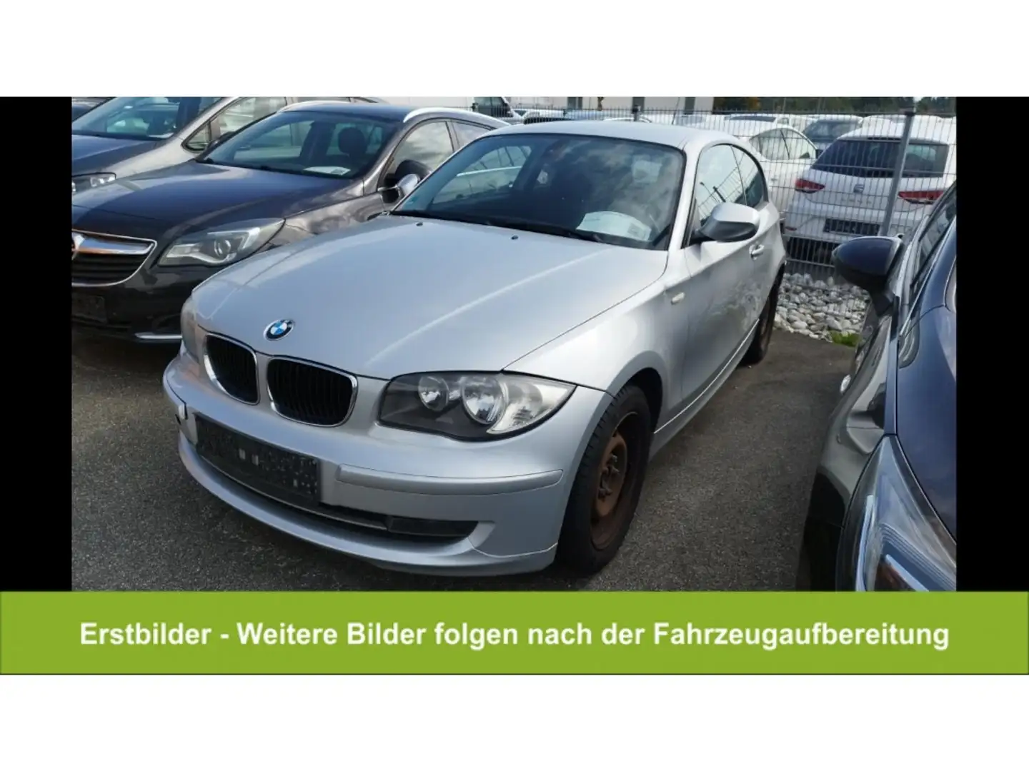 BMW 116 i Advantage*Tempo SHZ PDC Bluetoo 2-Zo-Klima Silber - 1