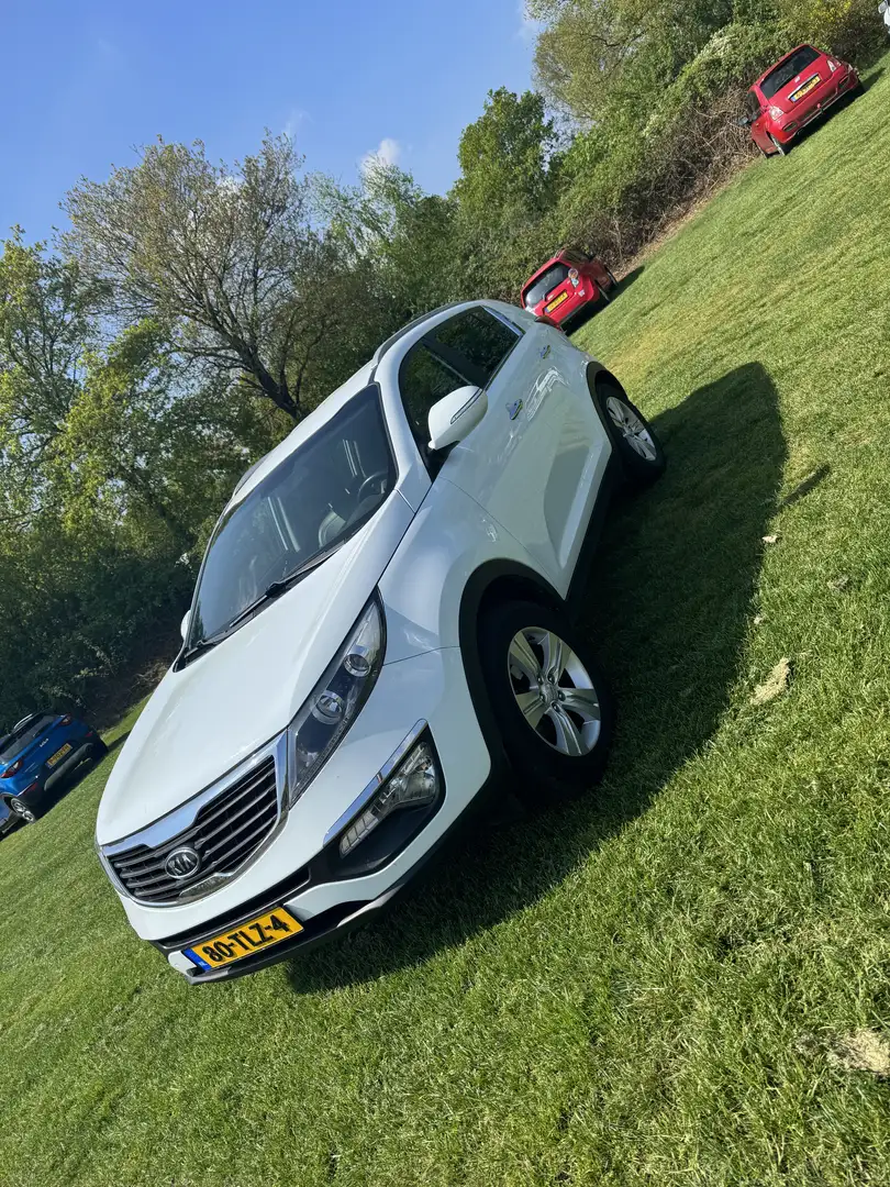 Kia Sportage 1.6 GDI X-ecutive + Wit - 2