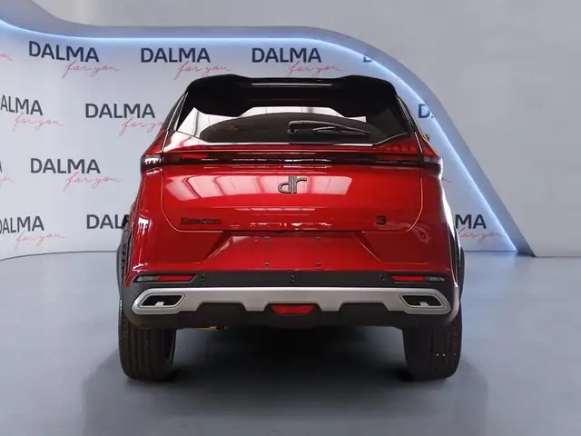 DR Automobiles DR3 view 4
