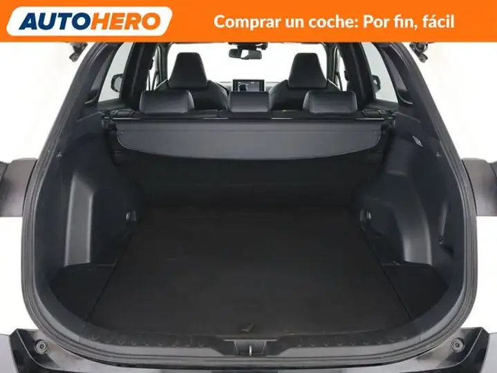 Toyota RAV4 2021, foto 18