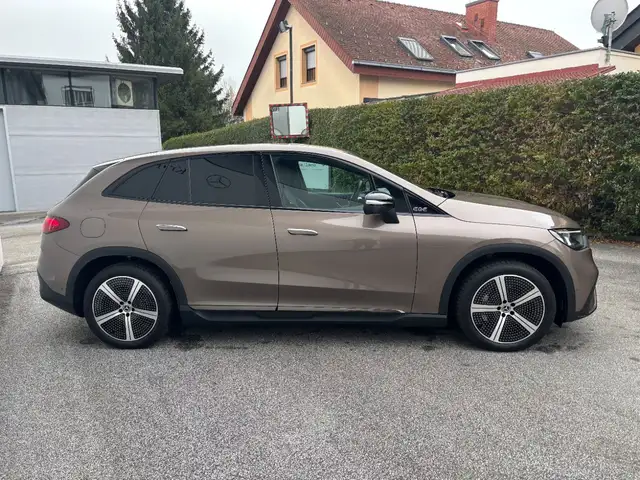 Mercedes-Benz EQE SUV EQE 350 4MATIC SUV Österreich-Edition KeyGo Shz Ansicht 5