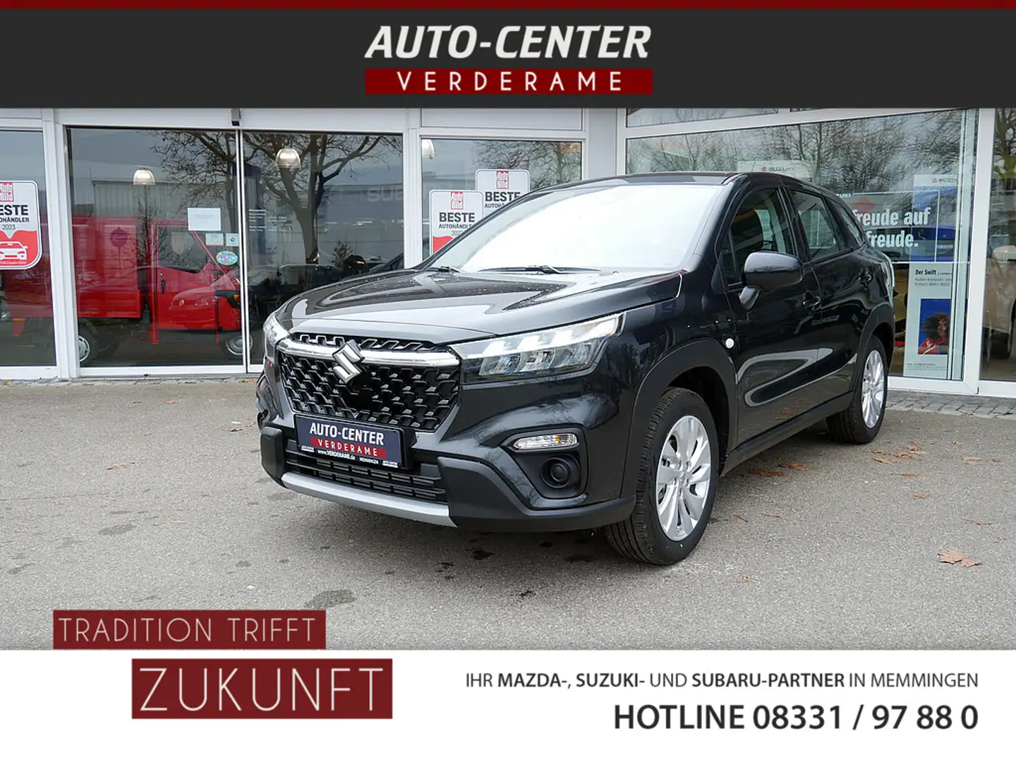 Suzuki S-Cross 1.4 Hybrid Edition PDC NAVI ACC LED Black - 1