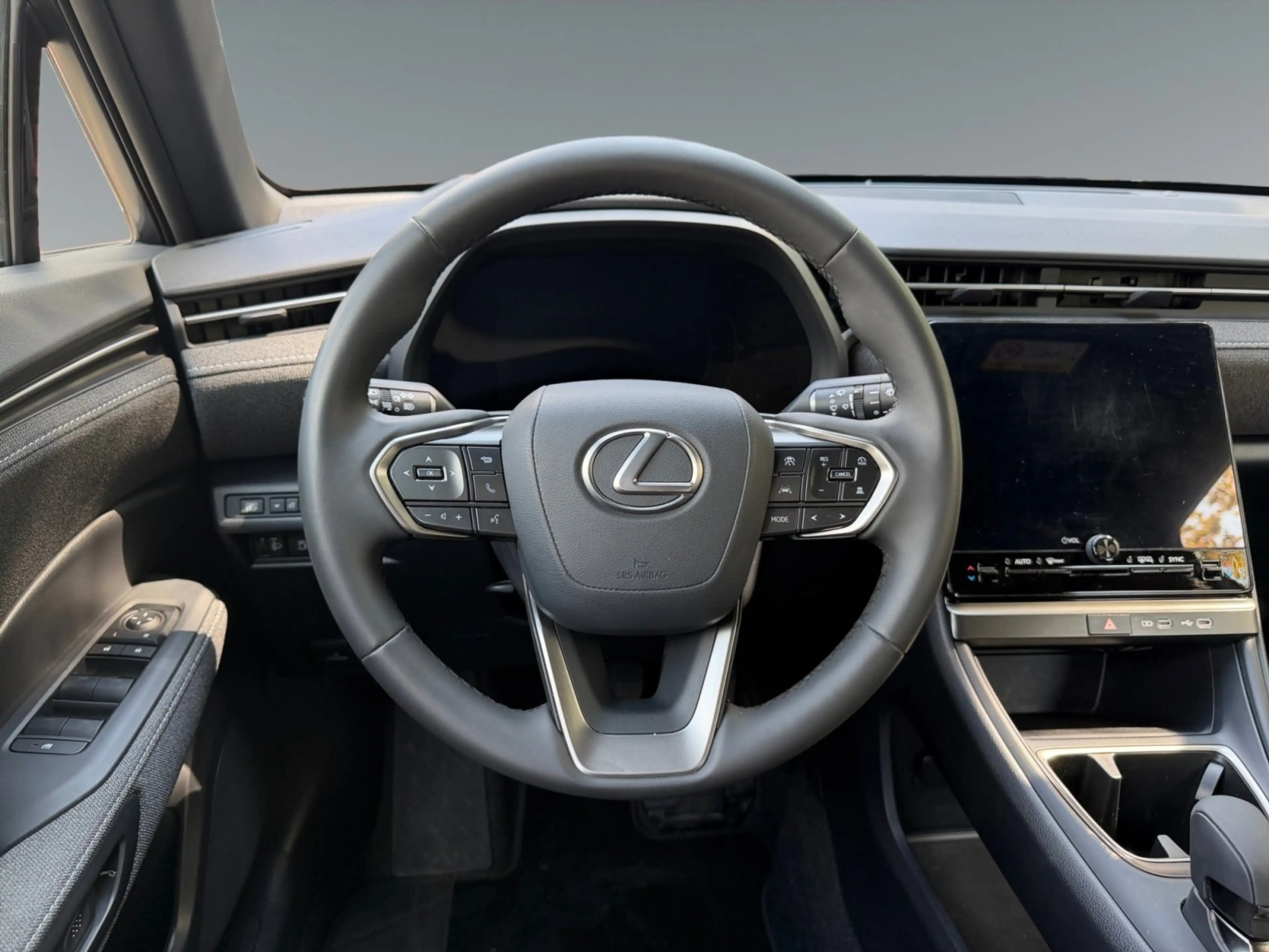 Lexus LBX 1.5 Hybrid *CARPLAY*AA*KAMERA* — photo 13