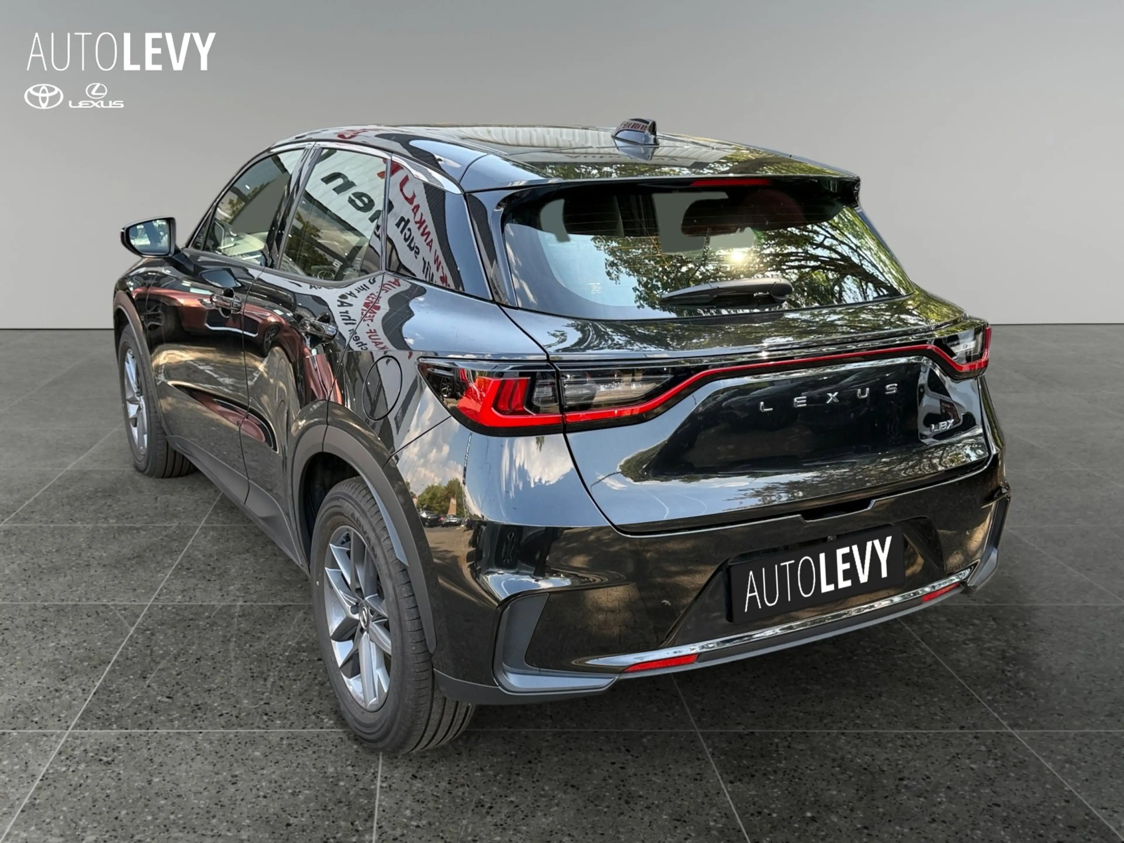 Lexus LBX 1.5 Hybrid *CARPLAY*AA*KAMERA* — photo 4