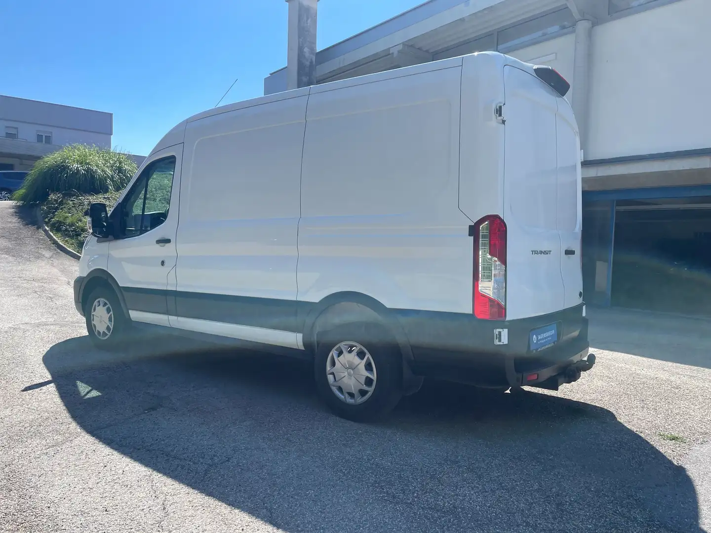 Ford Transit Kastenwagen L2H2 Trend 350 Blanco - 2