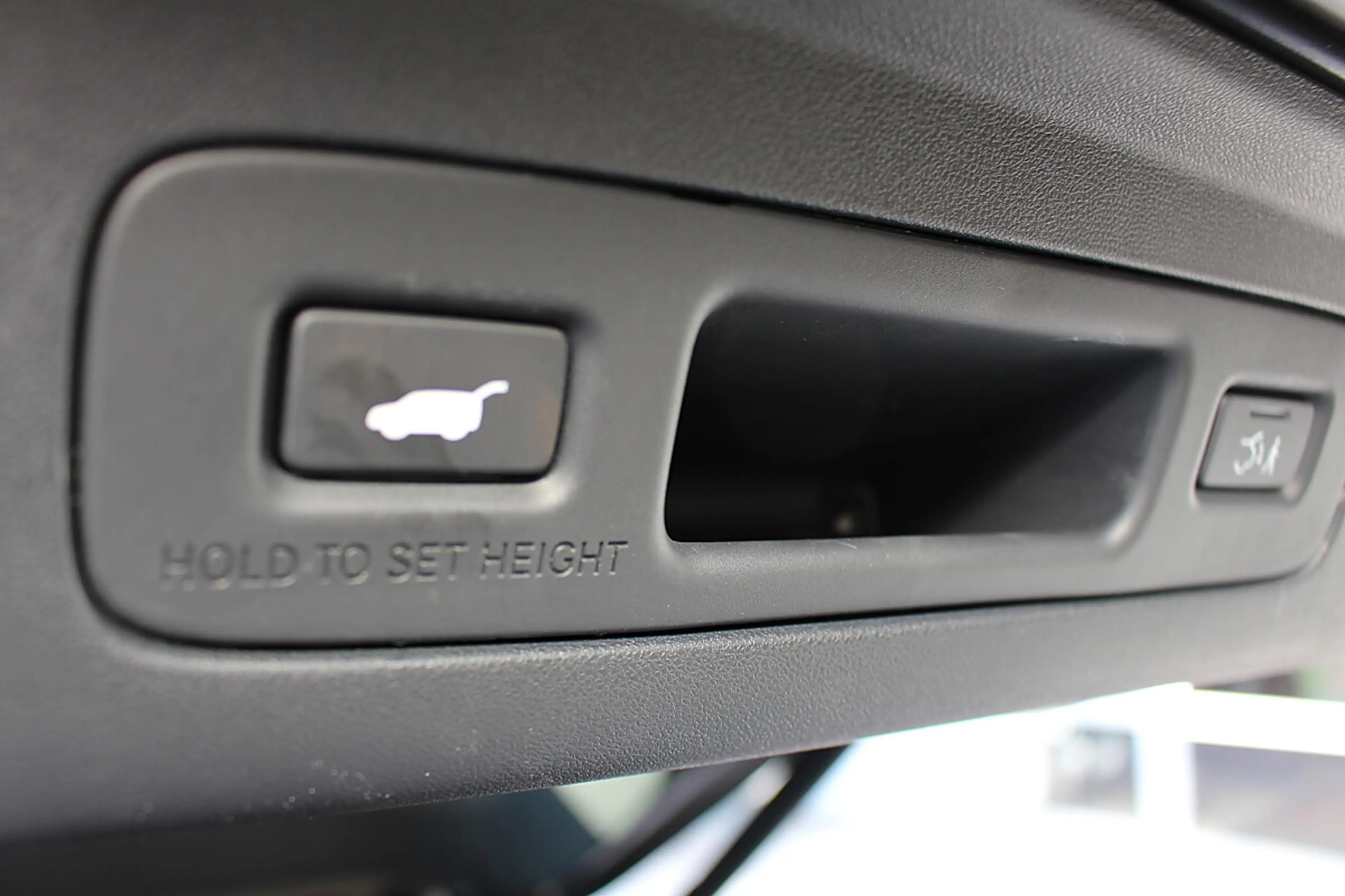 Honda ZR-V 2,0 i-MMD Hybrid Sport Aut. — photo 14