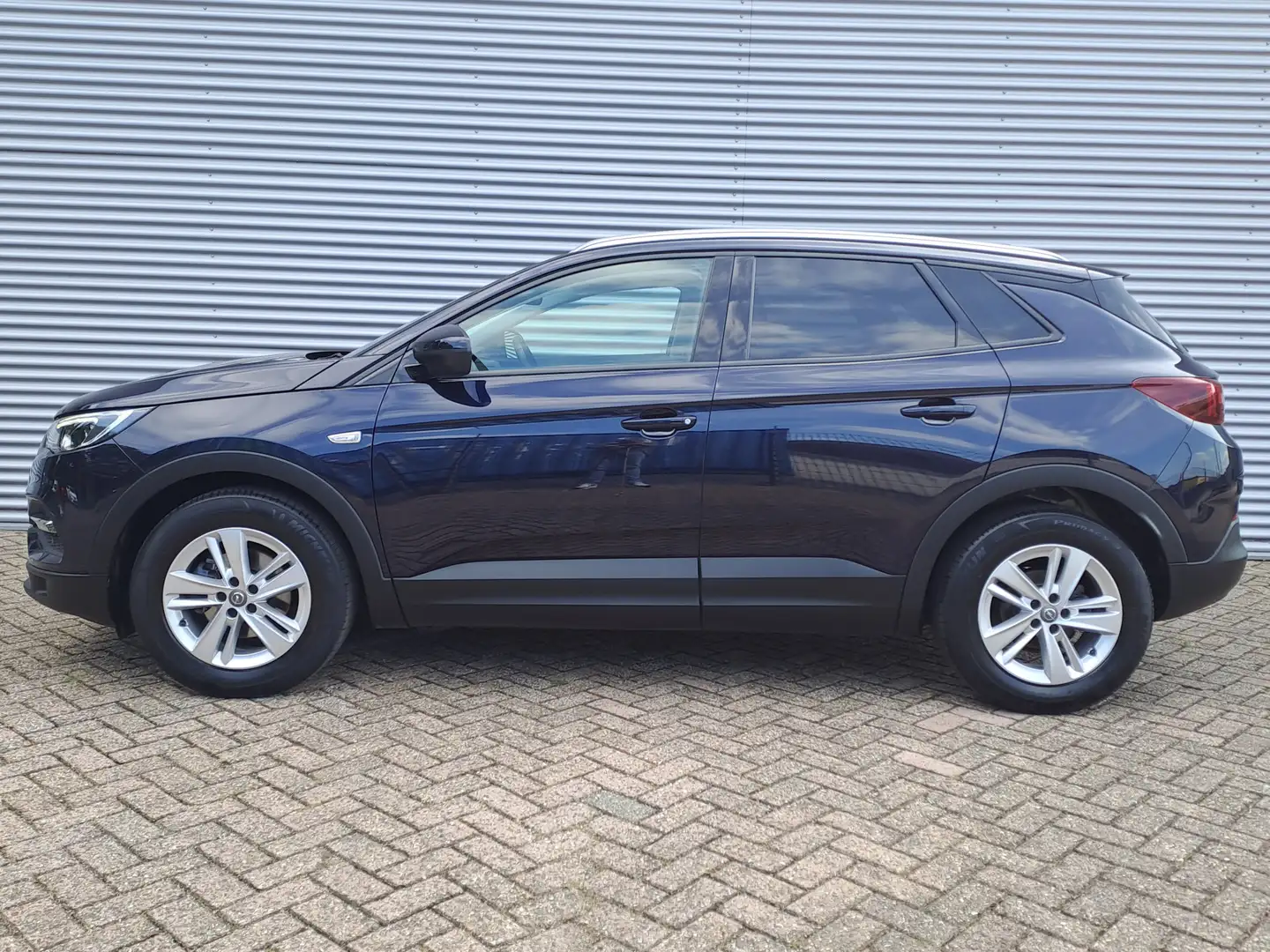 Opel Grandland X 1.2 Turbo Business Executive | Trekhaak | Automaat Blauw - 2