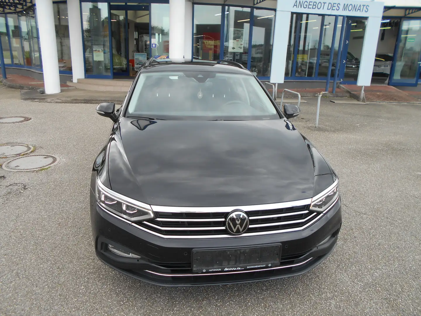 Volkswagen Passat Variant Business 2,0 SCR TDI DSG Noir - 2