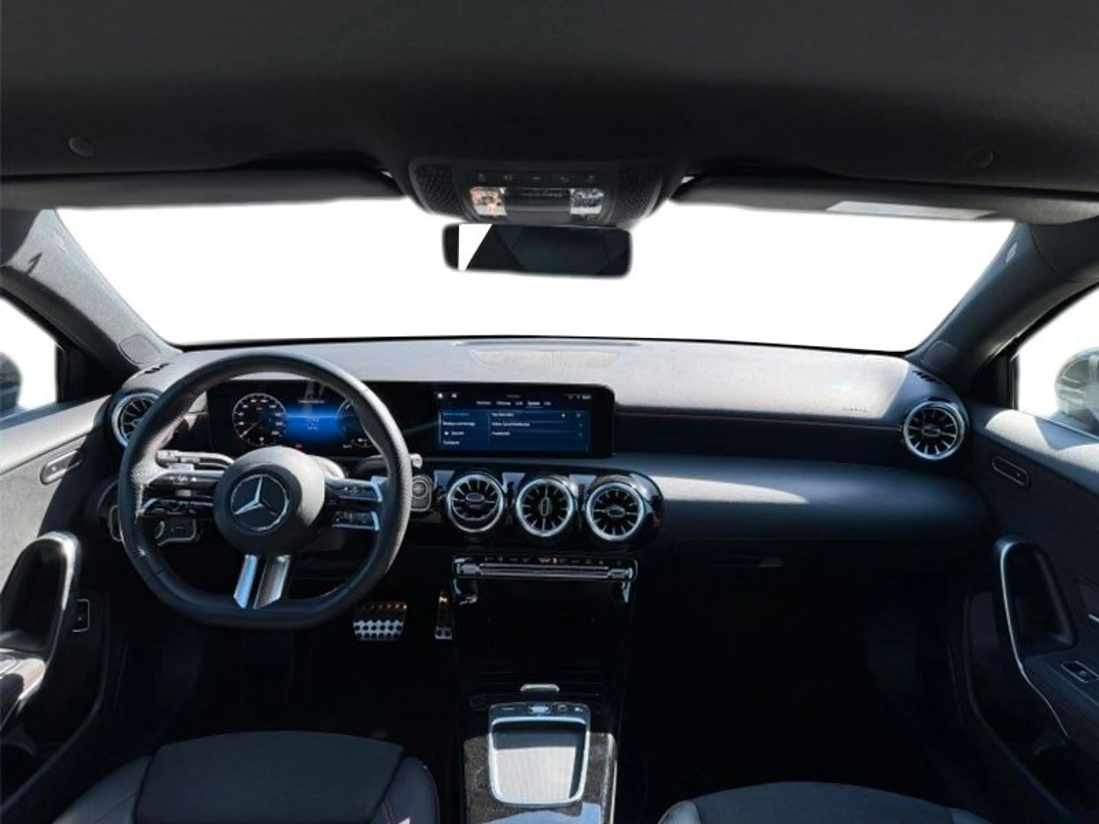 Mercedes-Benz A 250 A A 250 e — photo 10