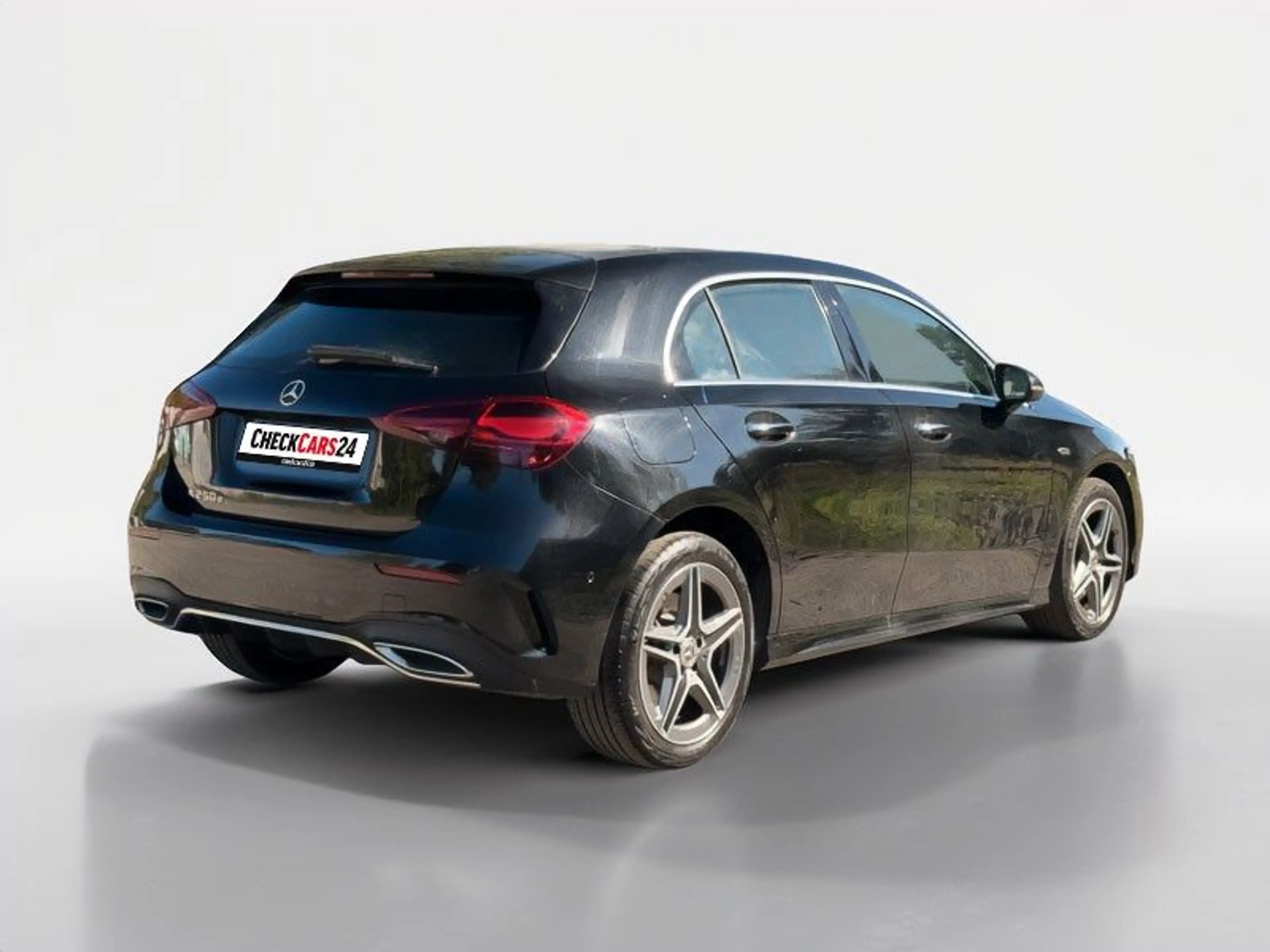 Mercedes-Benz A 250 A A 250 e — photo 8