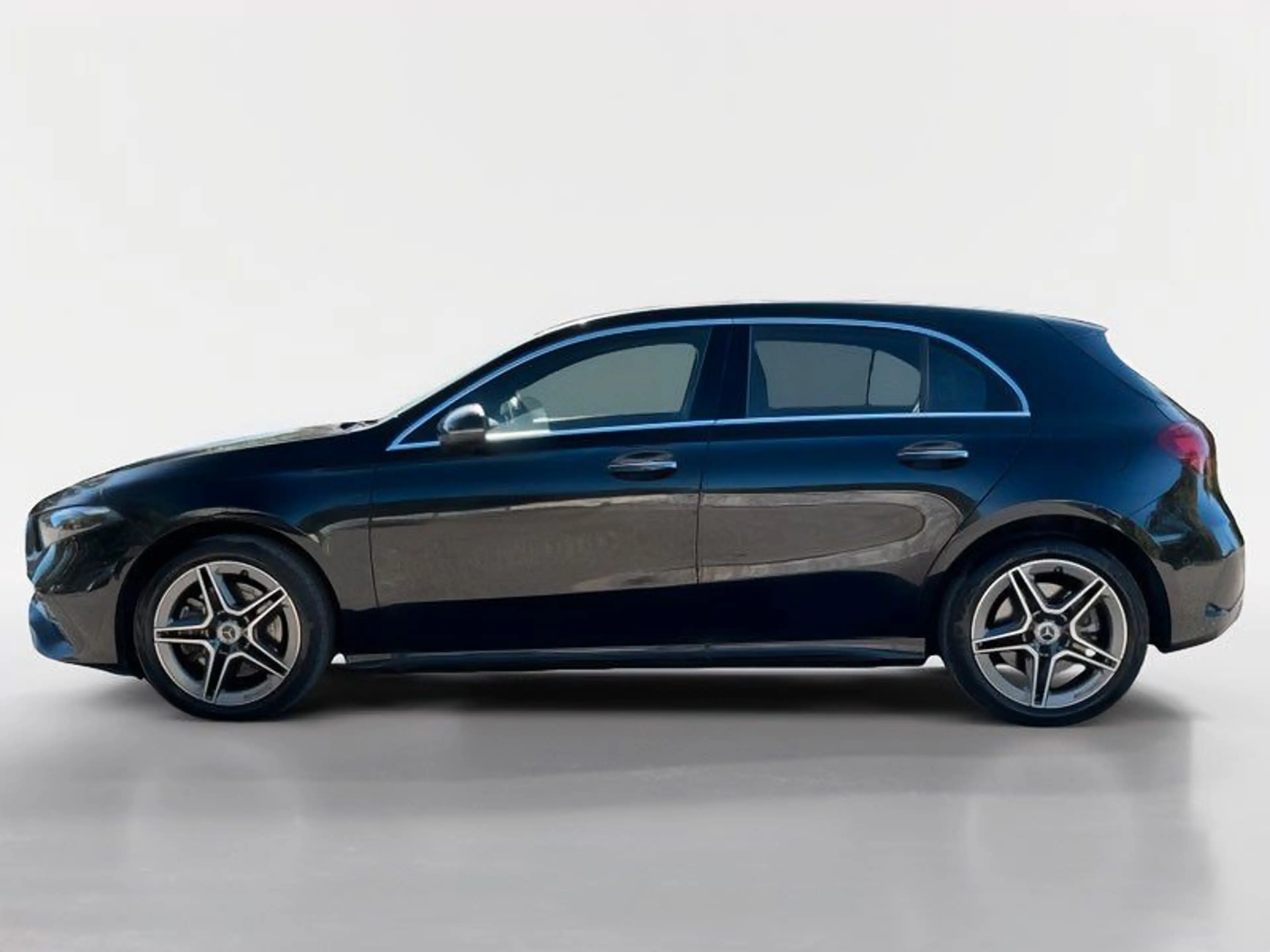 Mercedes-Benz A 250 A A 250 e — photo 2