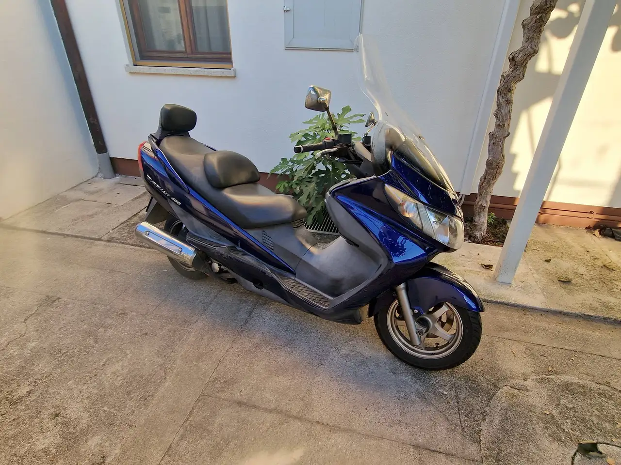 Suzuki Burgman 400