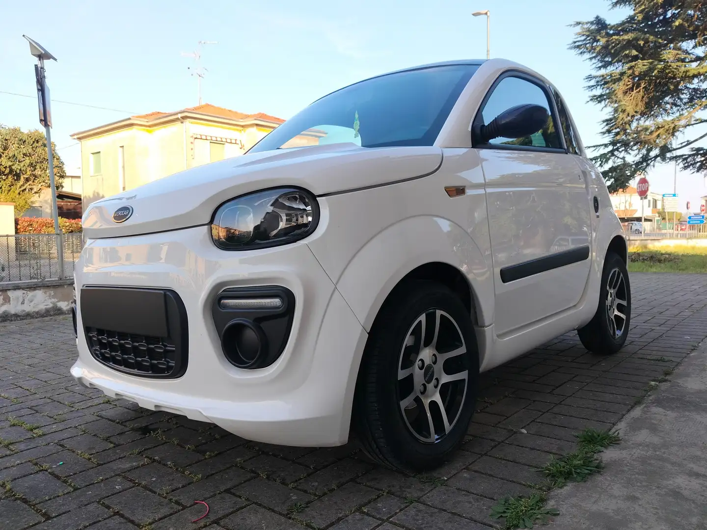 Microcar Due Weiß - 1