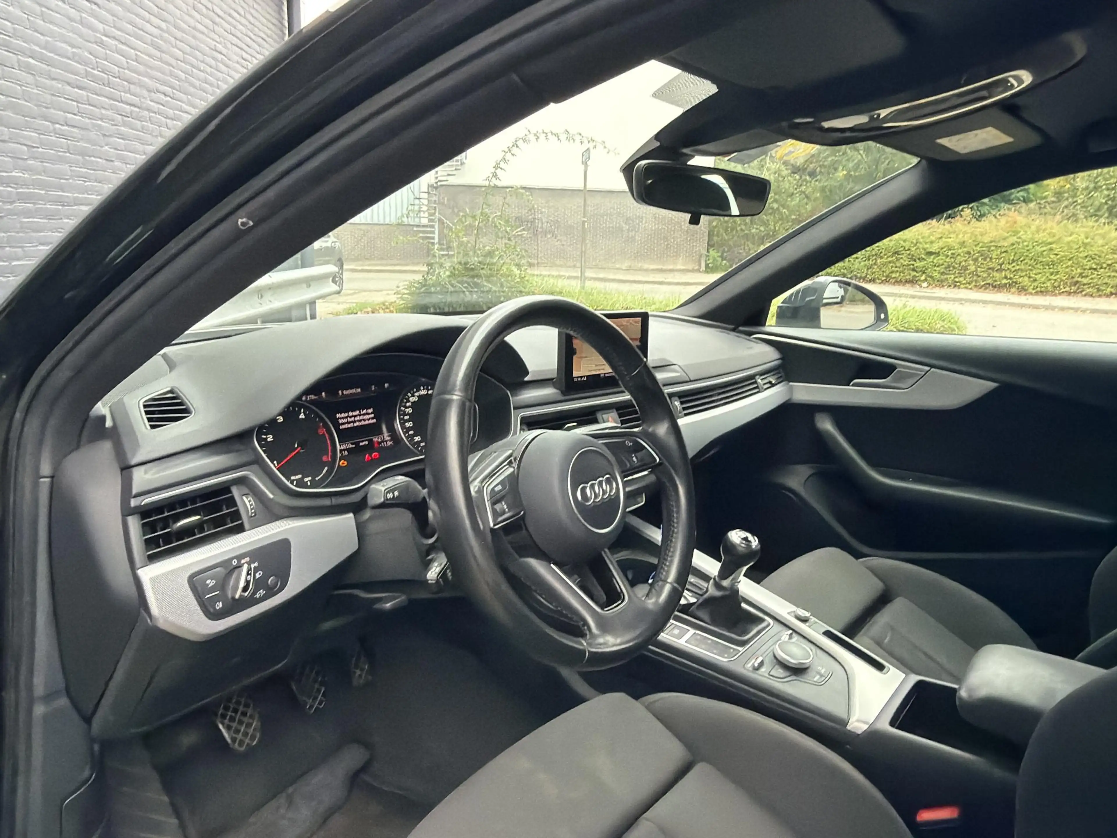 Audi A4 Avant 2.0 TDI Lease Edition — photo 3