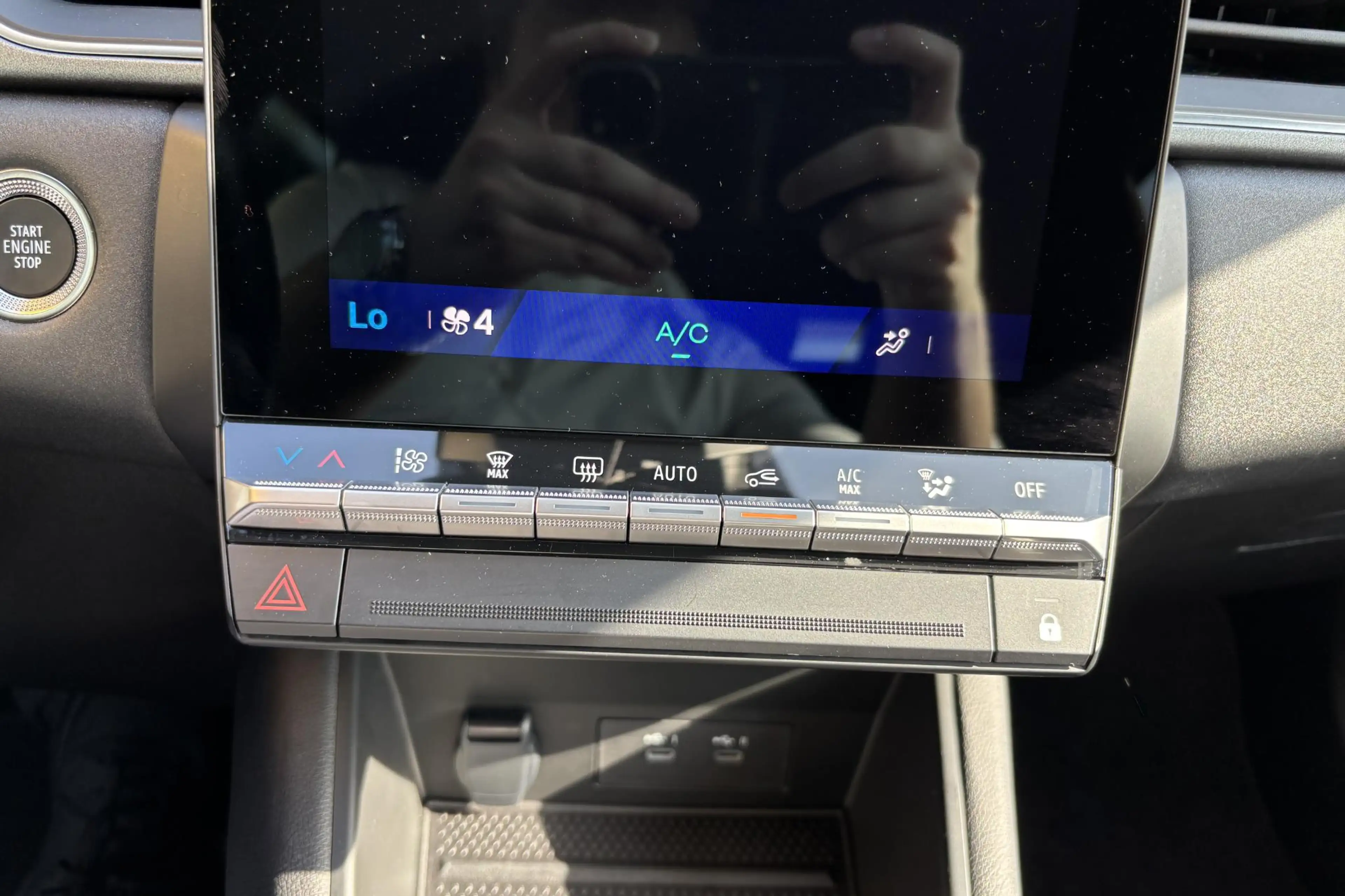 Renault Symbioz 1.6 E-Tech full hybrid 145 techno — photo 15