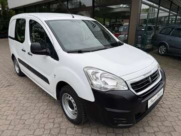 Kasten 1.6 16V VTi Premium *nur 20.650km!!!*1.Hand