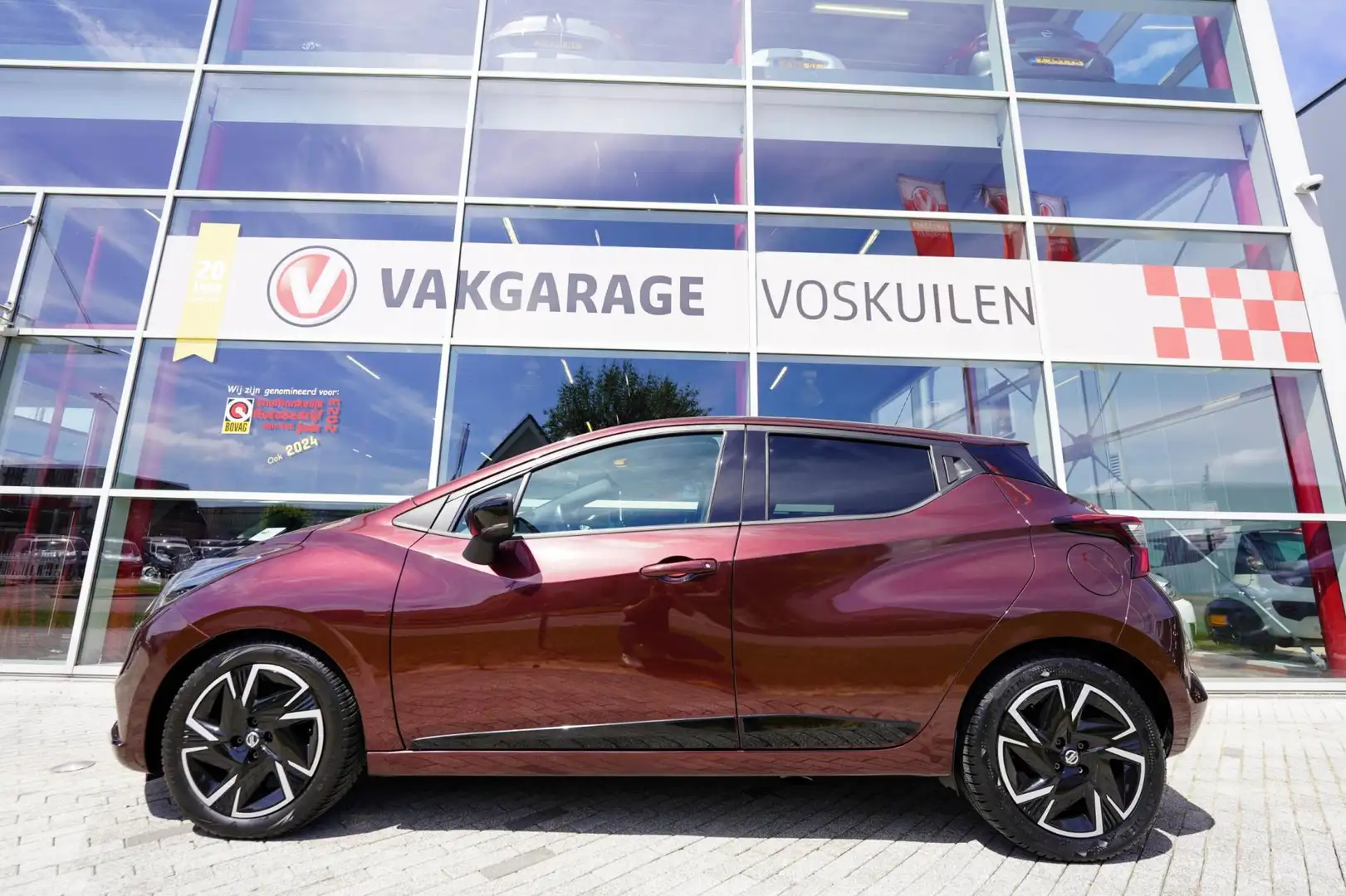 Nissan Micra 1.0 IG-T N-Design Automaat Bose Rood - 2