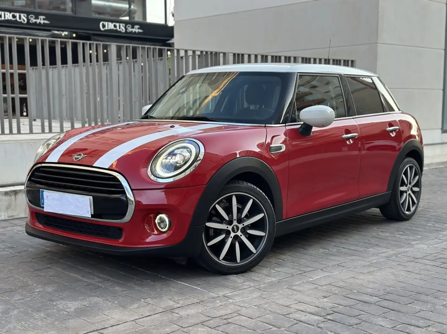 MINI Cooper Rood - 1